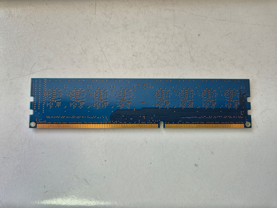 Hynix HP 2GB PC3-10600 DDR3-1333MHz non-ECC Unbuffered CL9 240-Pin DIMM ( HMT325U6BFR8C-H9 497157-D88 ) REF