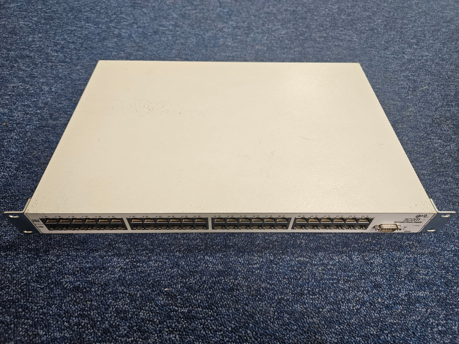 3Com PoE Multiport Midspan Solutions 24Port Switch ( 3CNJPSE24 ) USED