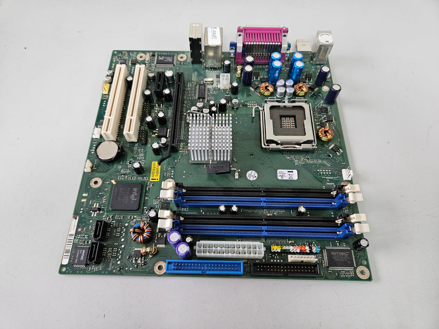 Fujitsu Siemens D2331-A12 System Motherboard ( W26361-W1261-X-03 W26361-W1261-Z1-04-36 ) USED