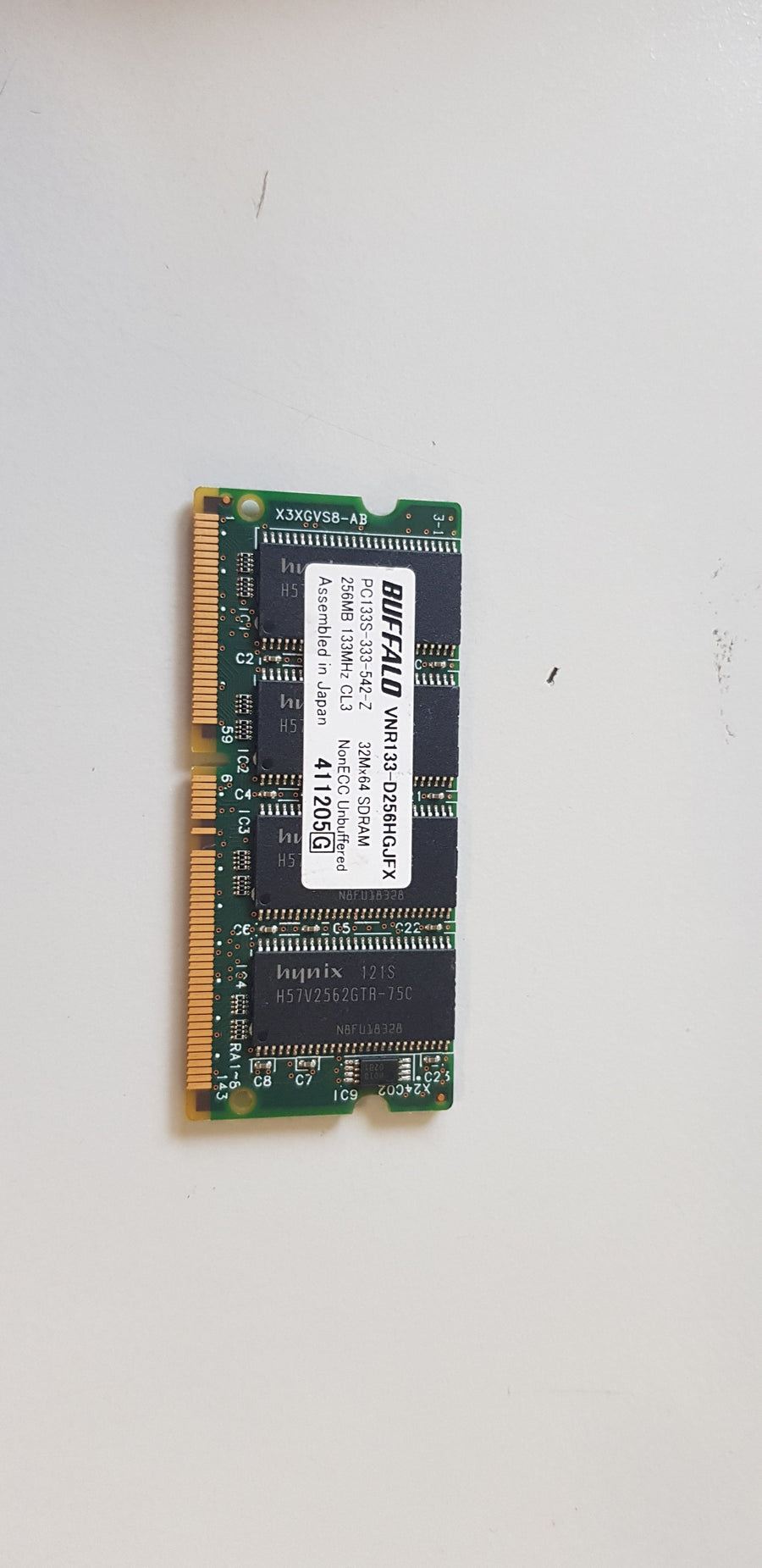 Buffalo 256MB PC133S 133MHz CL3 32Mx64 SDRAM NonECC Unbuffered SODIMM Memory Module (VNR133-D256HGJFX)