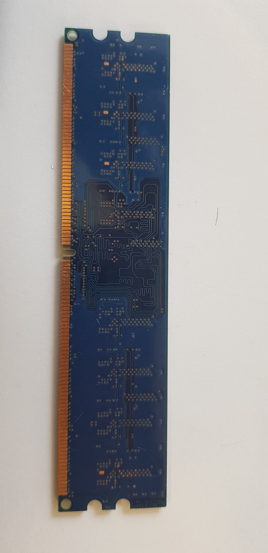 Elixir 512MB PC2-5300 DDR2-667MHz non-ECC Unbuffered CL5 240-Pin DIMM Single Rank Memory Module (M2Y51264TU88B0B-3C)