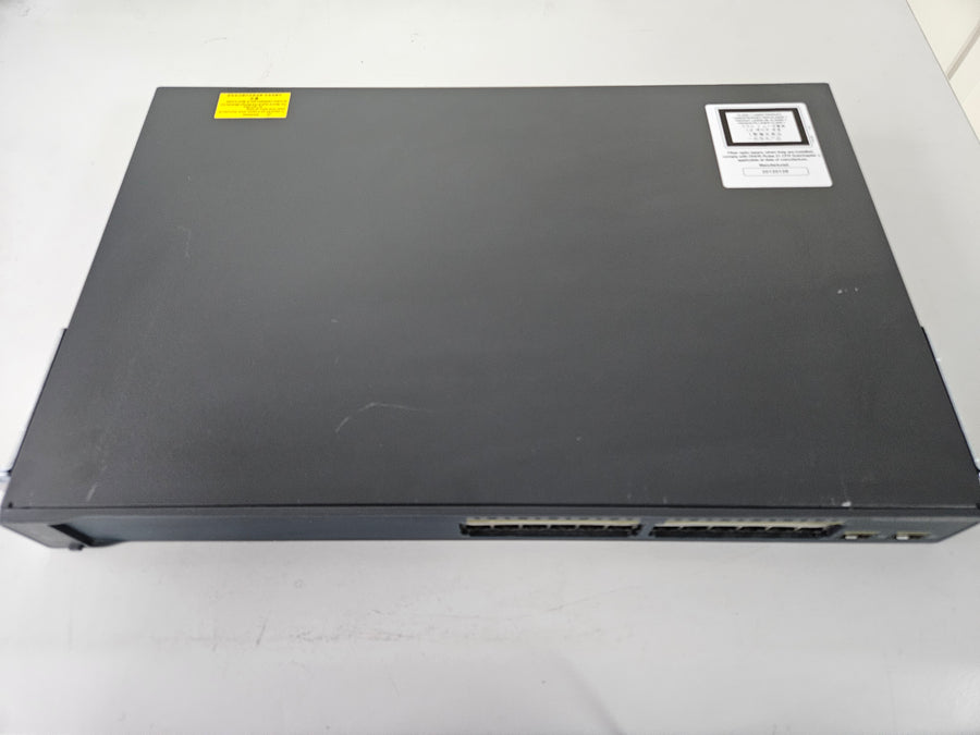 Cisco Catalyst 3560V2 Series 24-Port 10/100Base-TX Managed Switch ( WS-C3560V2-24TS-E ) USED