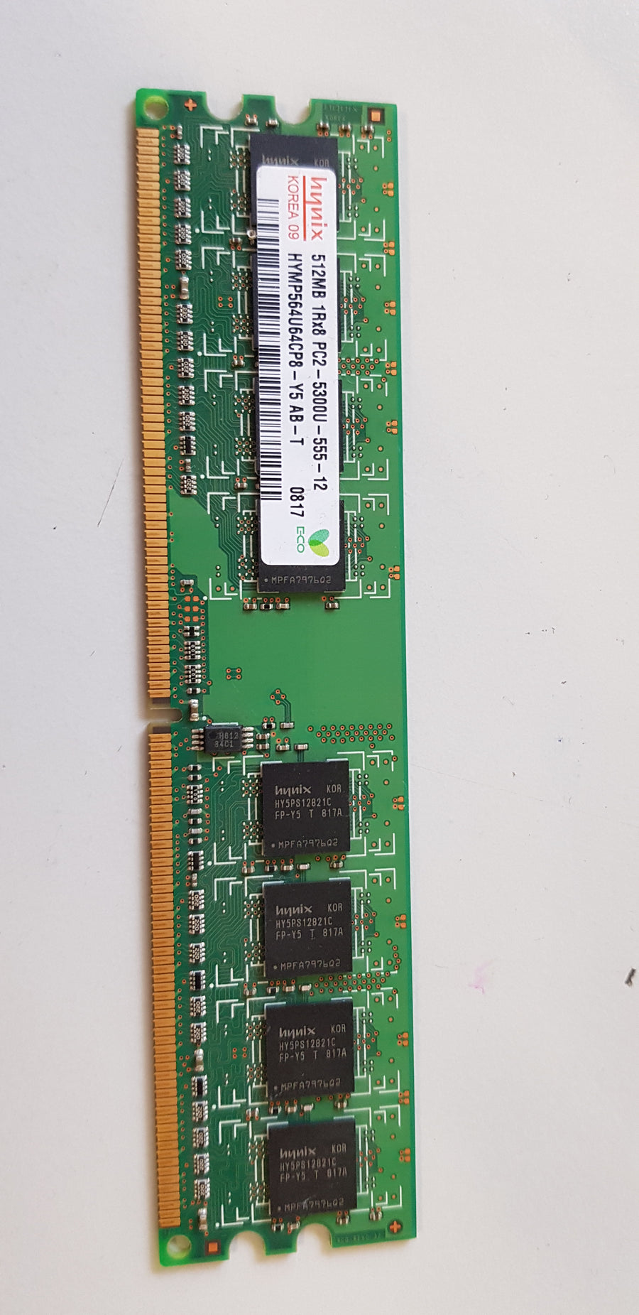 Hynix 512MB 1Rx8 PC2-5300U DDR2-667MHz non-ECC Unbuffered CL5 240-Pin DIMM Single Rank Memory Module (HYMP564U64CP8-Y5 AB-T)