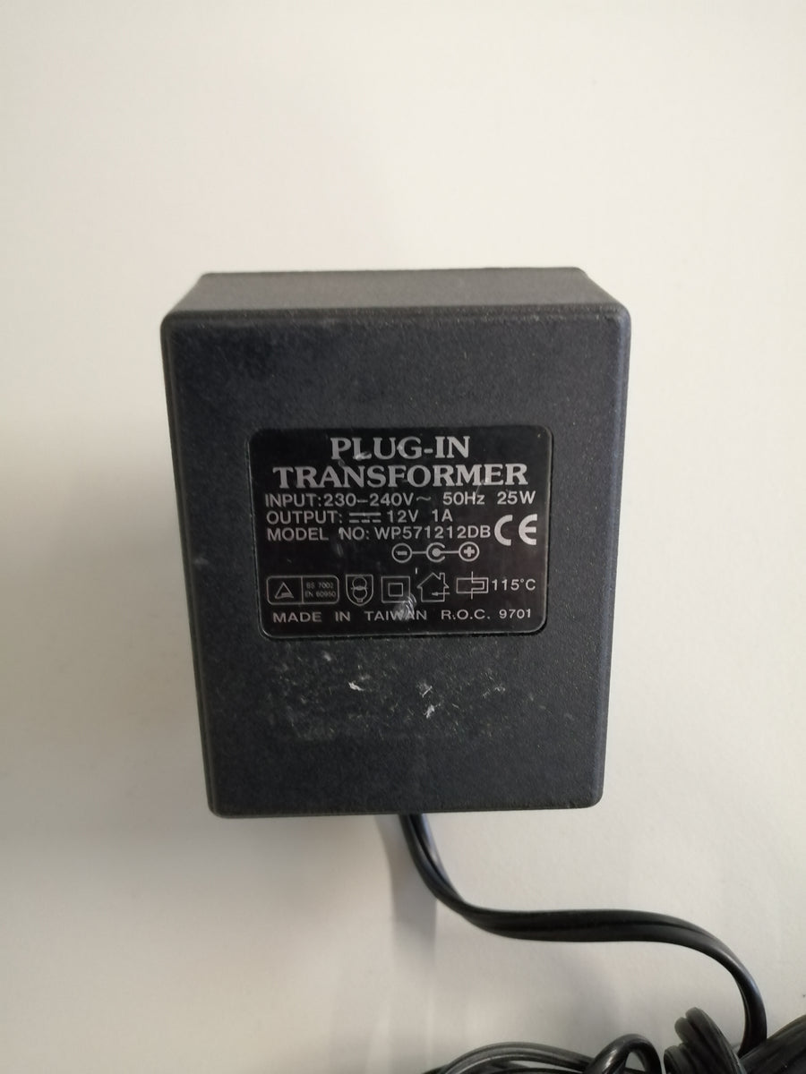 PLUG IN TRANSFORMER WP57121DB 240 V IN 12 V OUT ( WP57121DB USED )