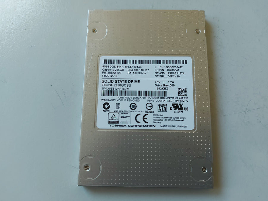 Toshiba Lenovo 256GB MLC SATA 2.5in SSD ( THNSFJ256GCSU SSD0E38447 16200641 00FC439 ) USED