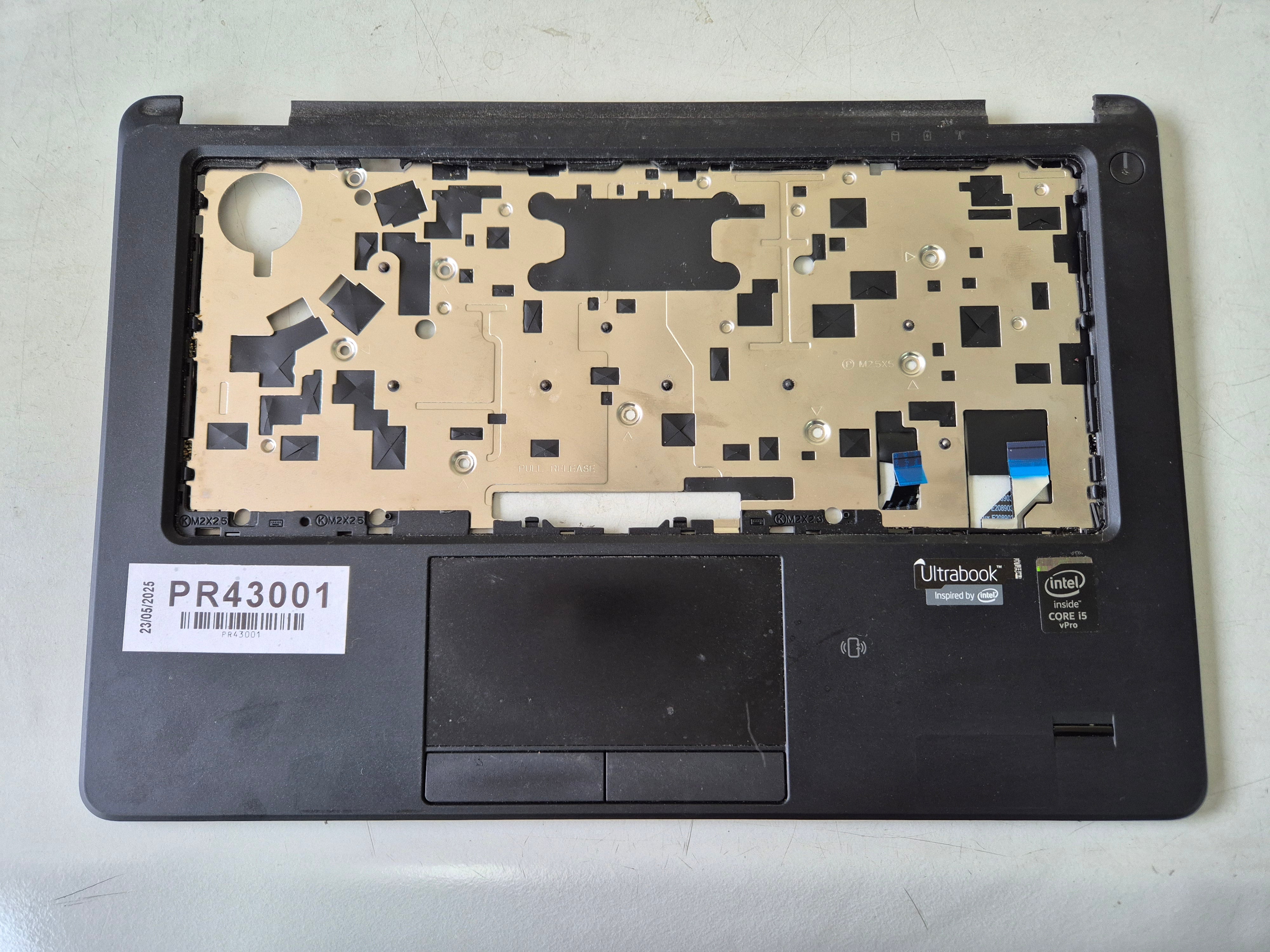 Dell Latitude E7250 Palmrest/ Touchpad ( 0M081X AP14A000100 ) USED