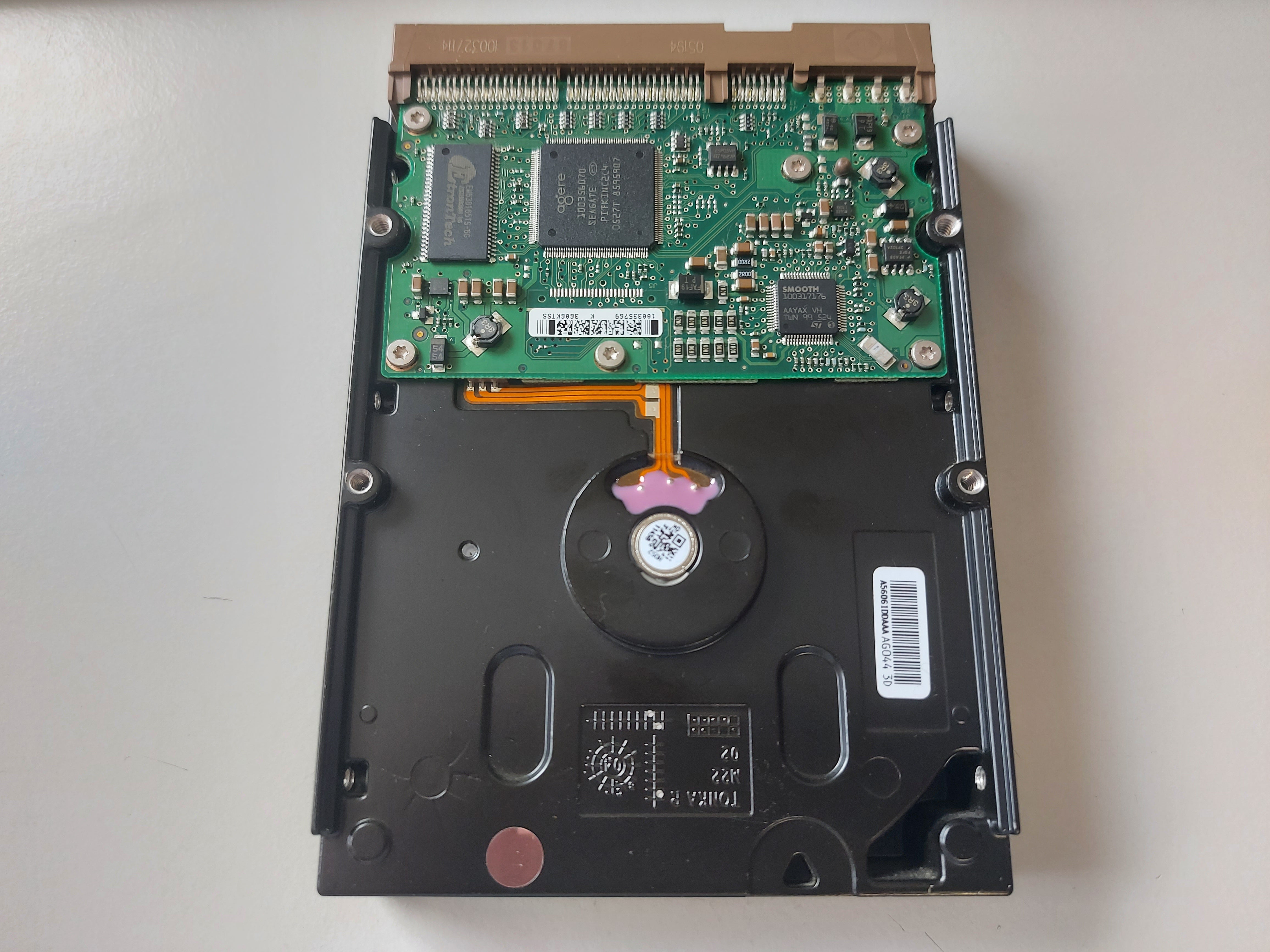 Seagate 200GB 7200rpm 3.5in IDE HDD ( ST3200826A 9Y7289-066 ) USED