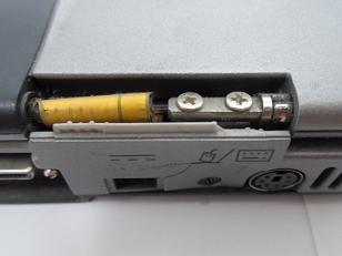PR20170_094TKJ_Dell L400 Latitude Laptop Not Working - Image5