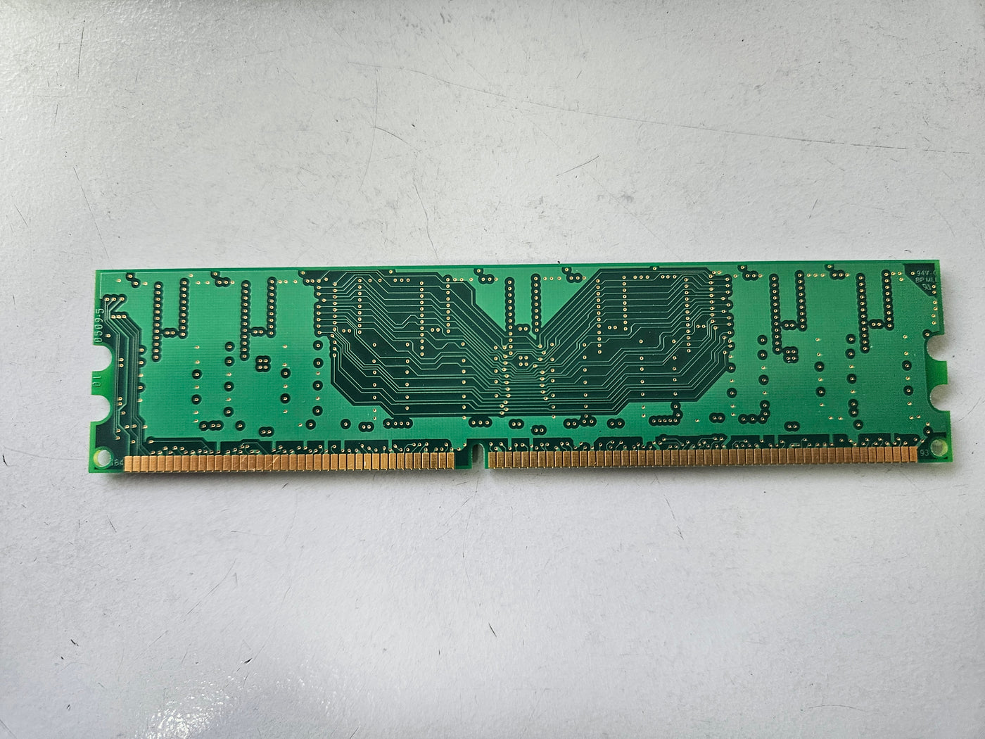 Hynix 512MB PC3200 DDR-400MHz CL3 184-Pin DIMM ( HYMD564646B8J-D43 ) REF