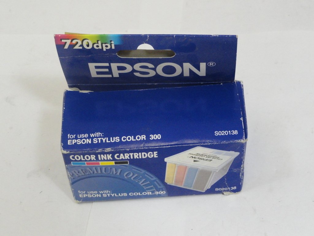 S020138 - Epson Stylus Color 300 Ink Cartridge - NOB