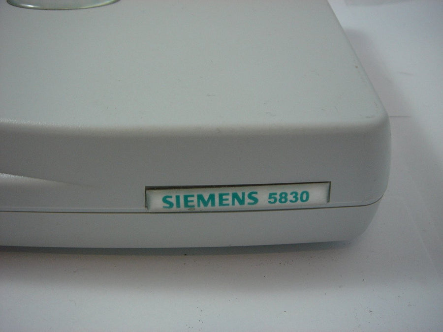 Siemens 4 Port Ethernet Hub ( 060-5830-F03 SB5830  Siemens )