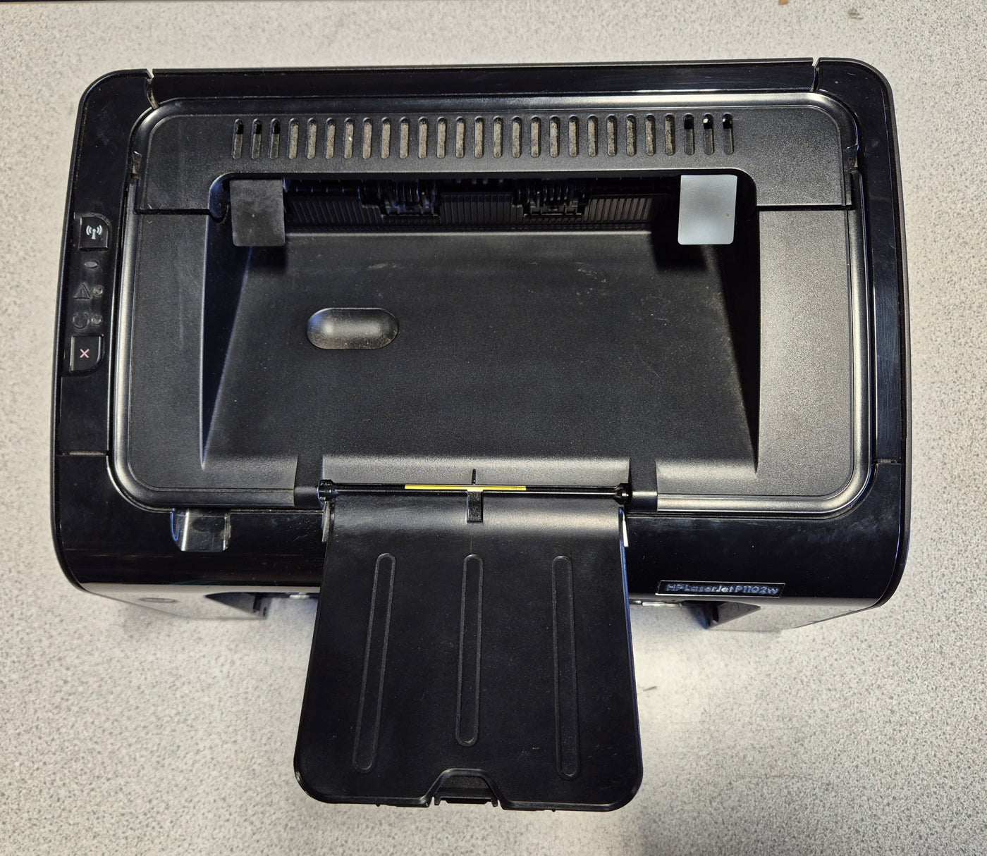HP LaserJet P1102W – Bottom paper box missing - STILL PRINTS ( CE658A ) USED