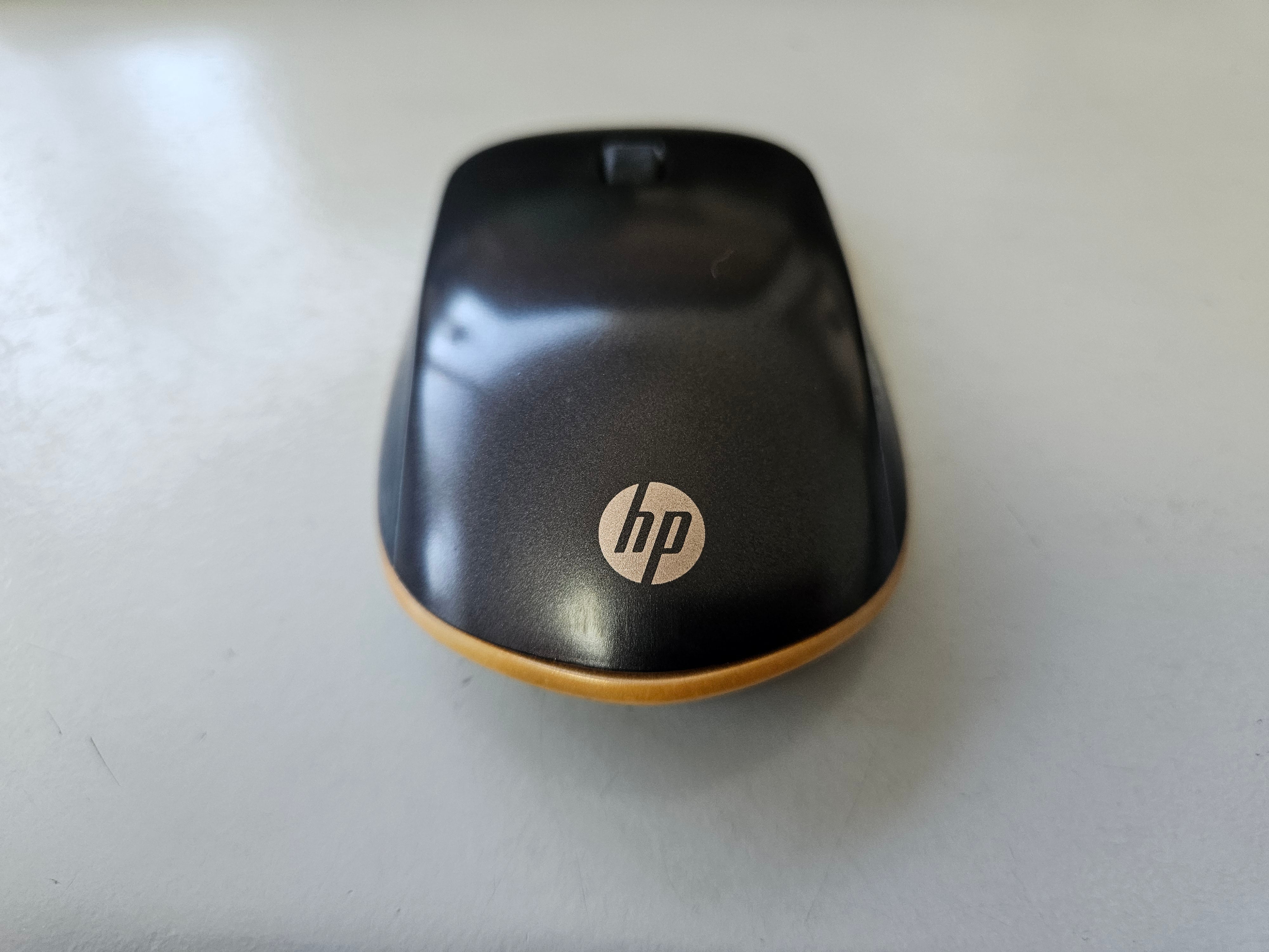 HP Z5000 Dark Ash SIlver Bluetooth Wireless Mouse ( M0BTGZ0 W2Q00AA ) USED