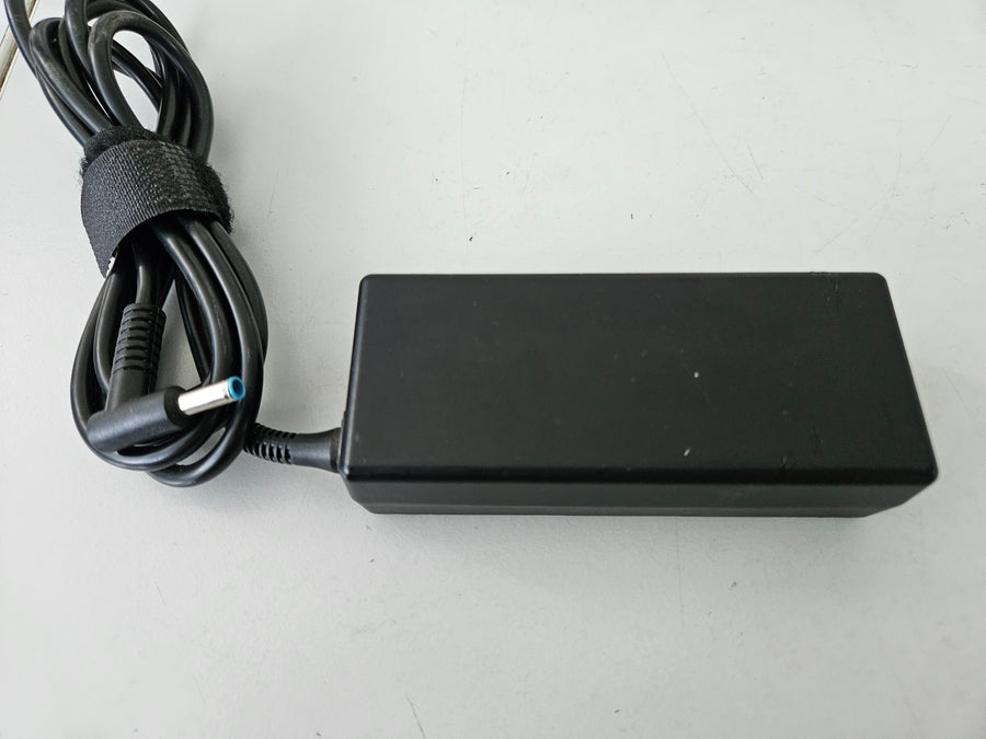 HP 240V 1.7A IN 19.5V 3.33A OUT AC ADAPTER ( 854055-002 PPP009C ) USED