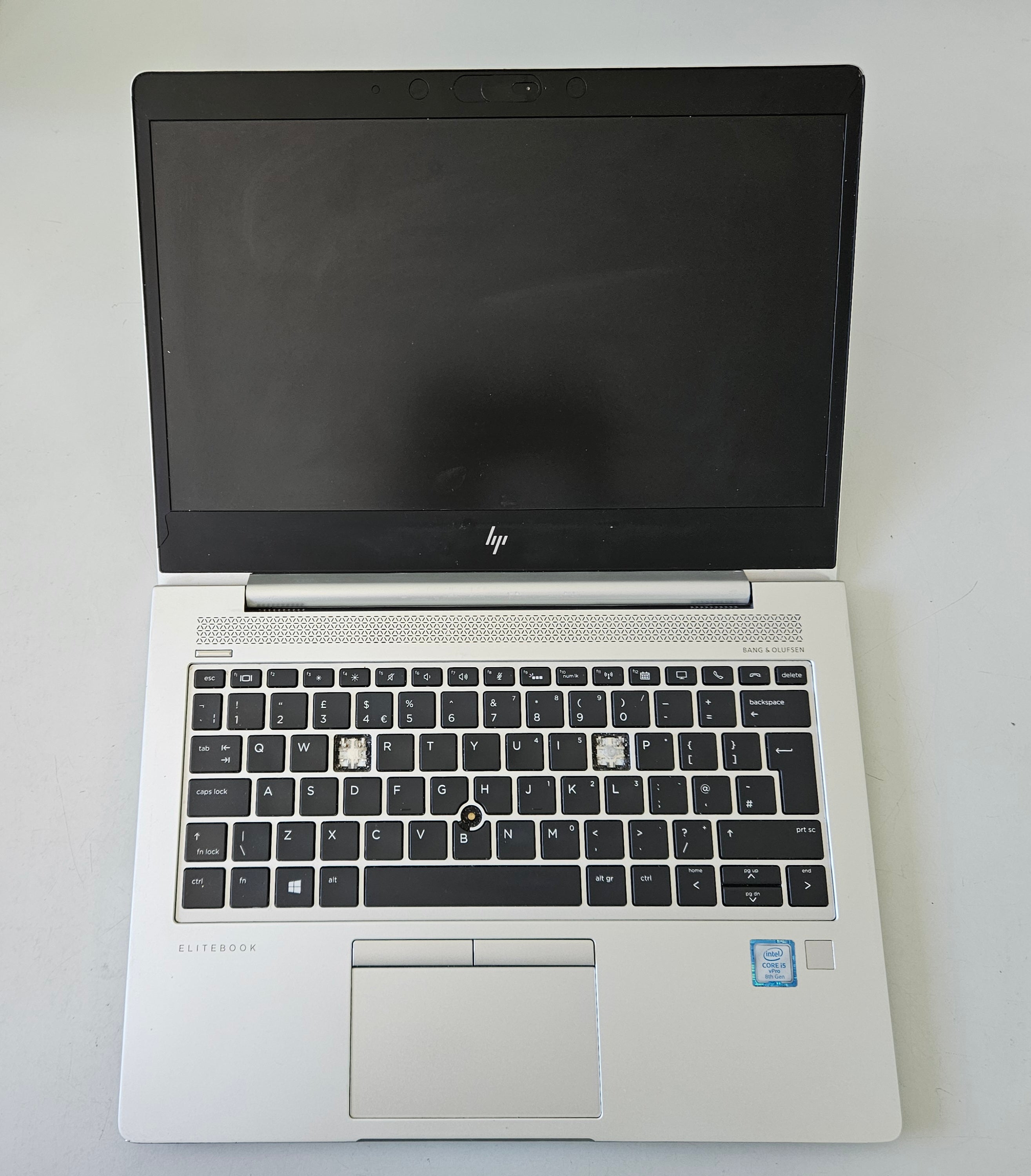 HP EliteBook 830 G5 250GB SSD 8GB i5-8350U Linux Mint 21.3 DAMAGED Keyboard ( 3KA31AW#ABU ) USED Grade C