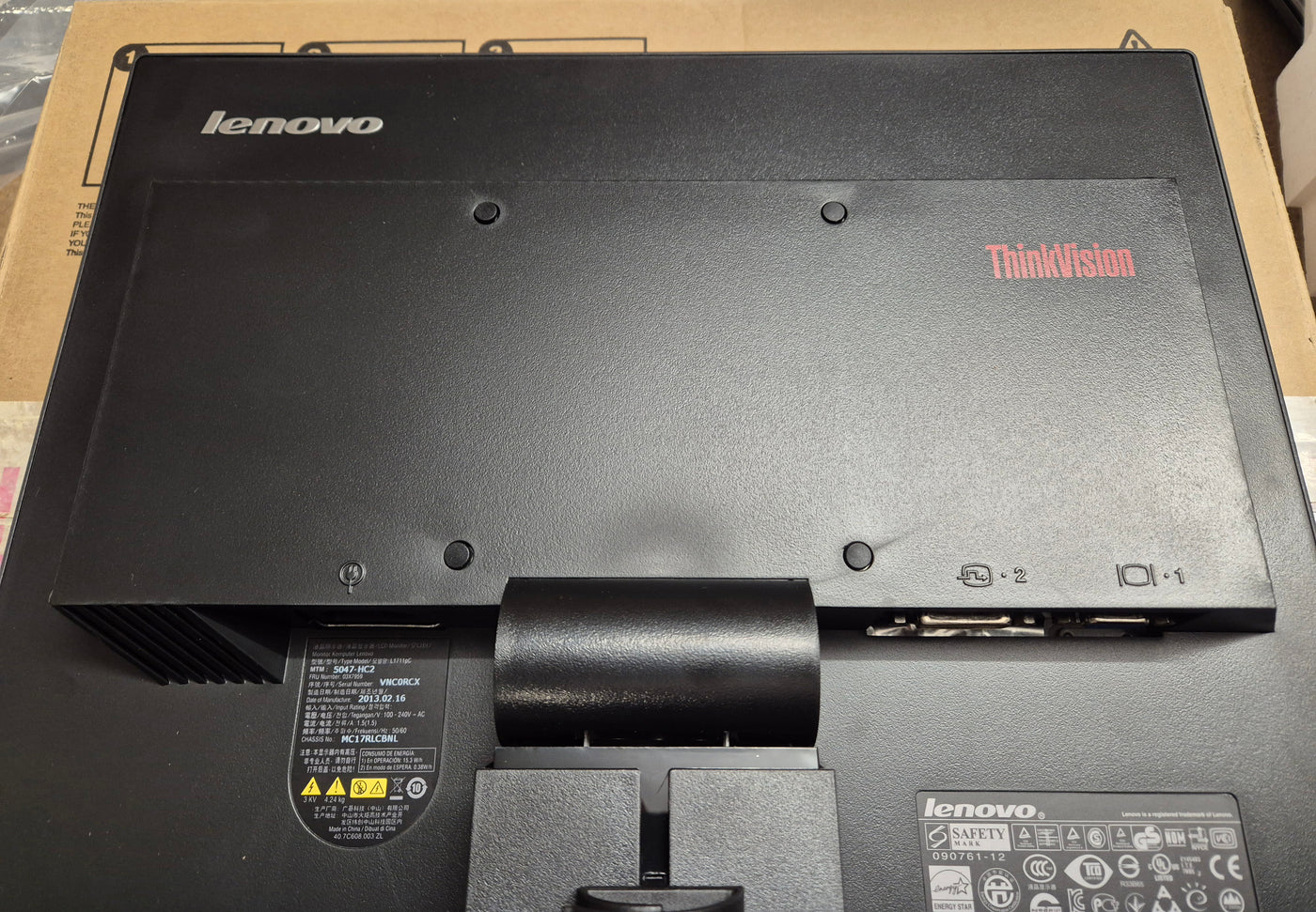 Lenovo ThinkVision LT1712p 17" LCD Flat Panel Monitor ( L1711pC 5047-HC2 03X7959 ) USED