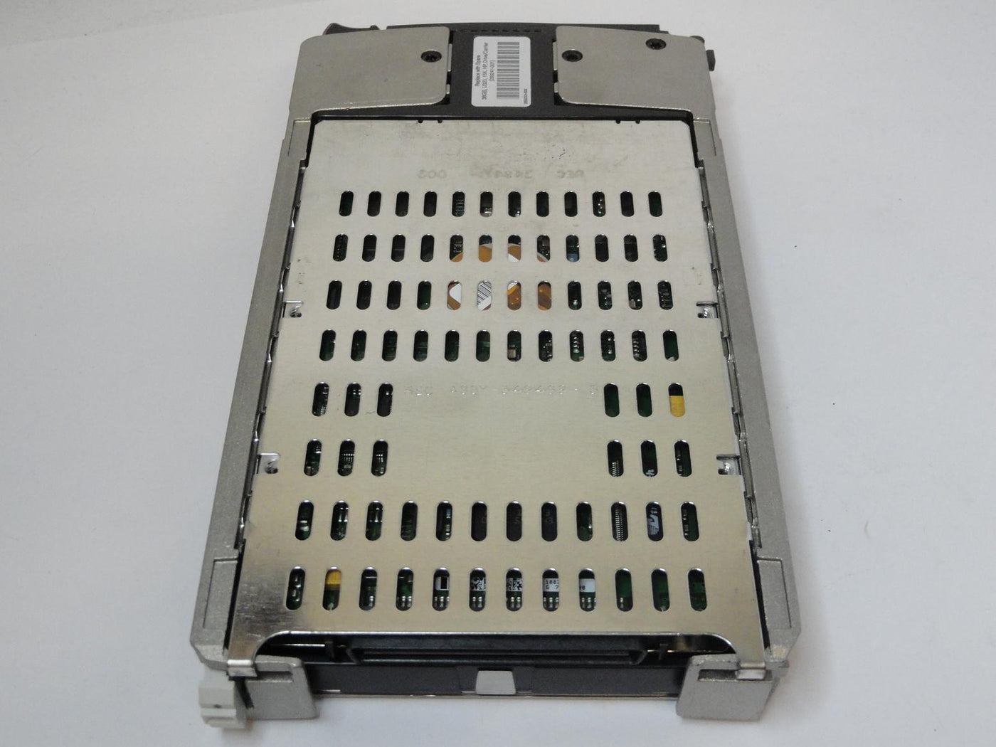 PR13388_9U9006-038_Seagate HP 36.4GB SCSI 80 Pin 15Krpm 3.5in HDD - Image3