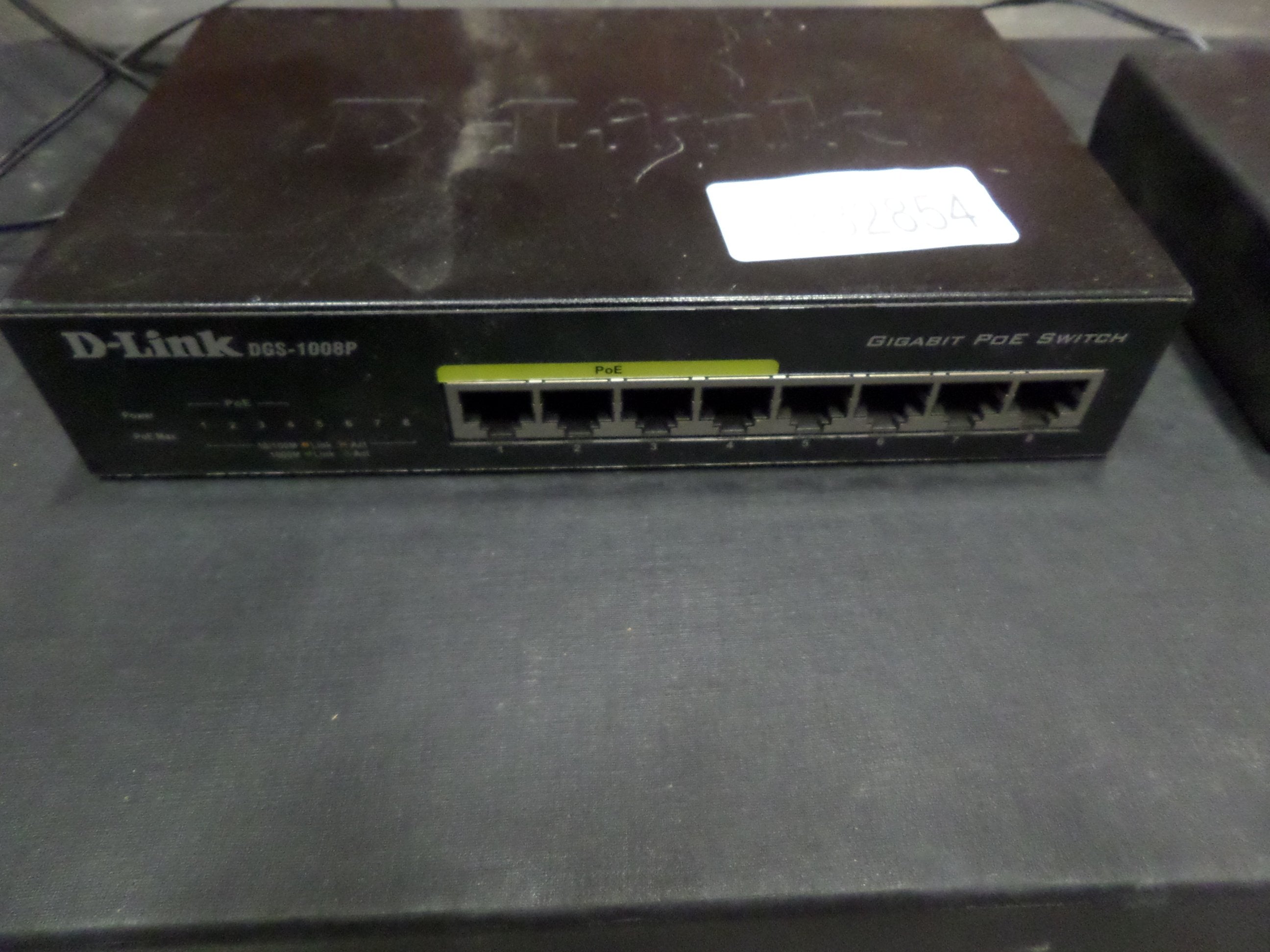 D-link DGS-1008P 8 Port Gigabit POE( DGS1008P0E USED)