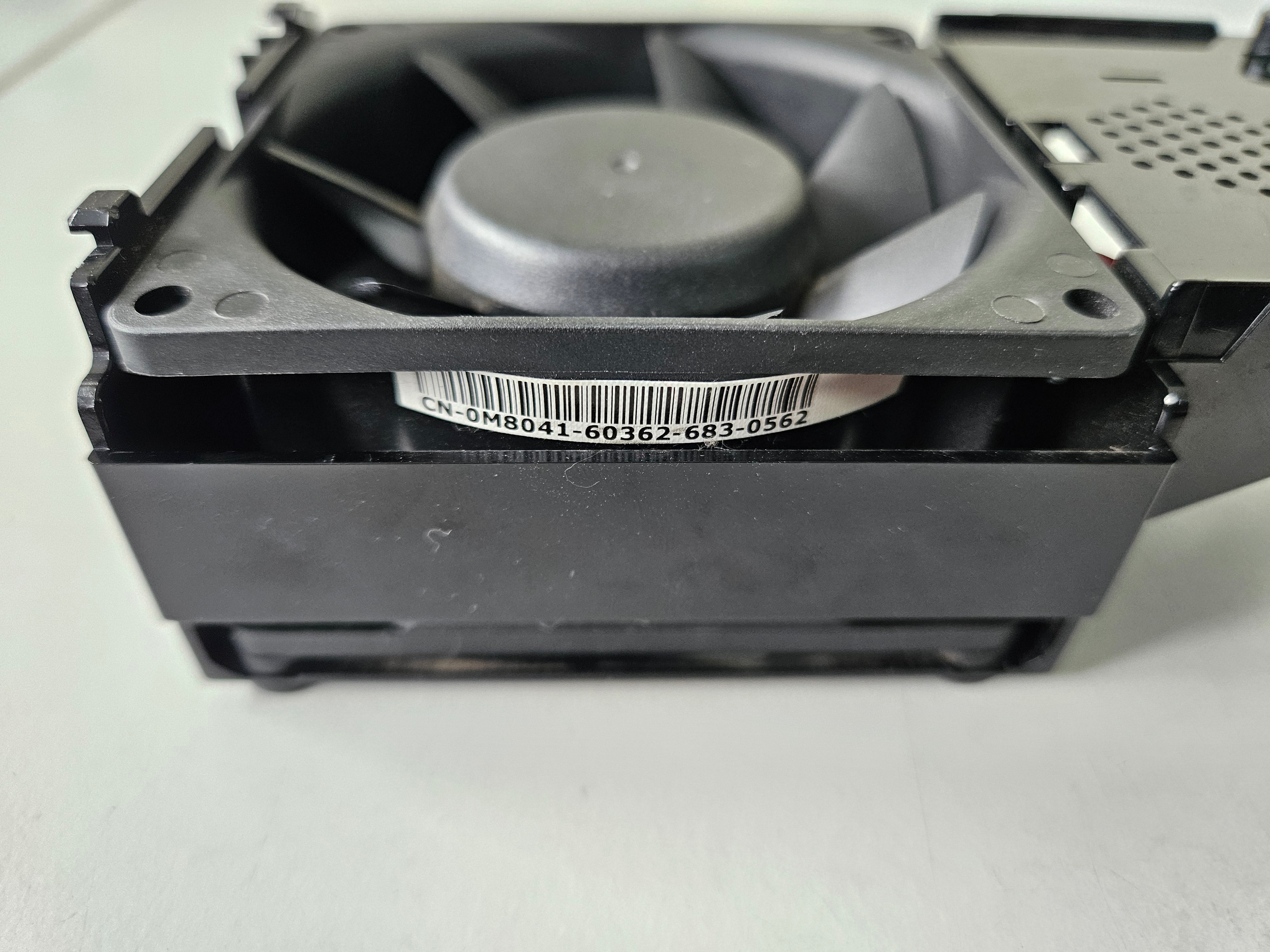 Dell Sunon 12V 80mm Cooling Fan ( 0M8041 PMD1208PMB1-A P8402 ) USED