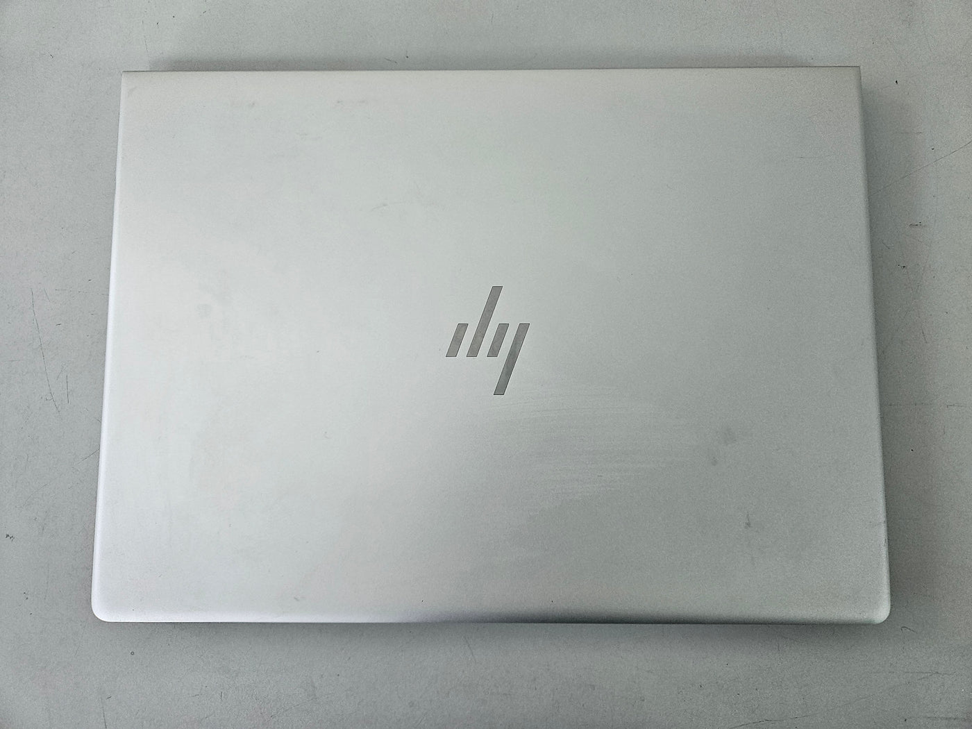 HP EliteBook 735 G6 250GB SSD 8GB AMD Ryzen Pro Linux Mint ( 9FT15EA#ABU ) USED