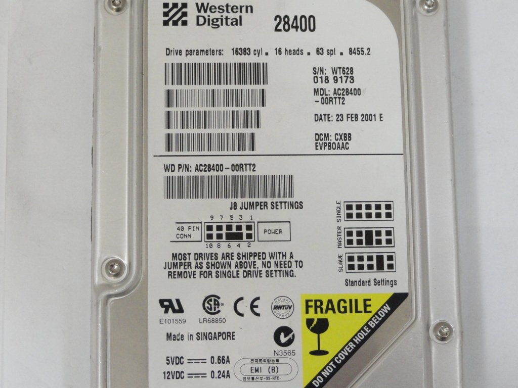PR11956_AC28400-00RTT2_Western Digital 8.4GB 3.5" IDE HDD - Image3