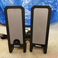 DELL A225 MULTIMEDIA SPEAKERS USB IN 5V 0.5A  ( A225 USED )
