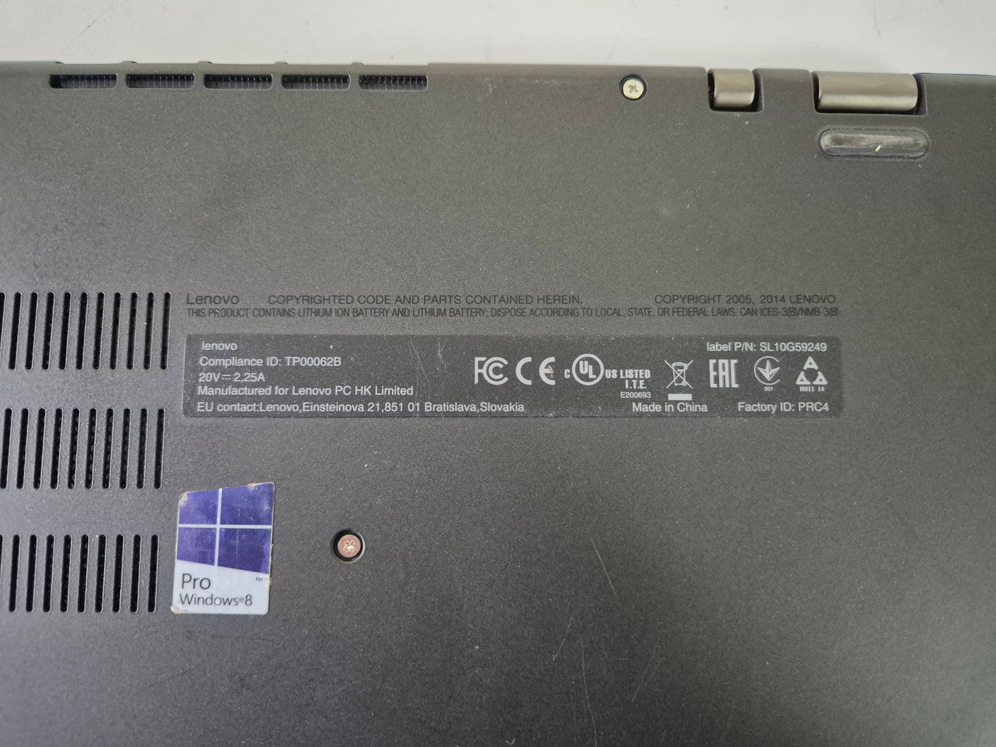 Lenovo ThinkPad Yoga 12 250GB SSD 8GB RAM i5-5200U 2.2Ghz Linux Mint 12.5" ( SL10G59249 ) USED