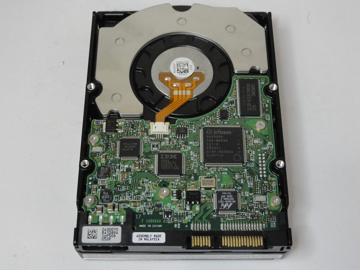 PR25372_0A30280_Hitachi Apple 400GB SATA 7200rpm 3.5in HDD - Image2