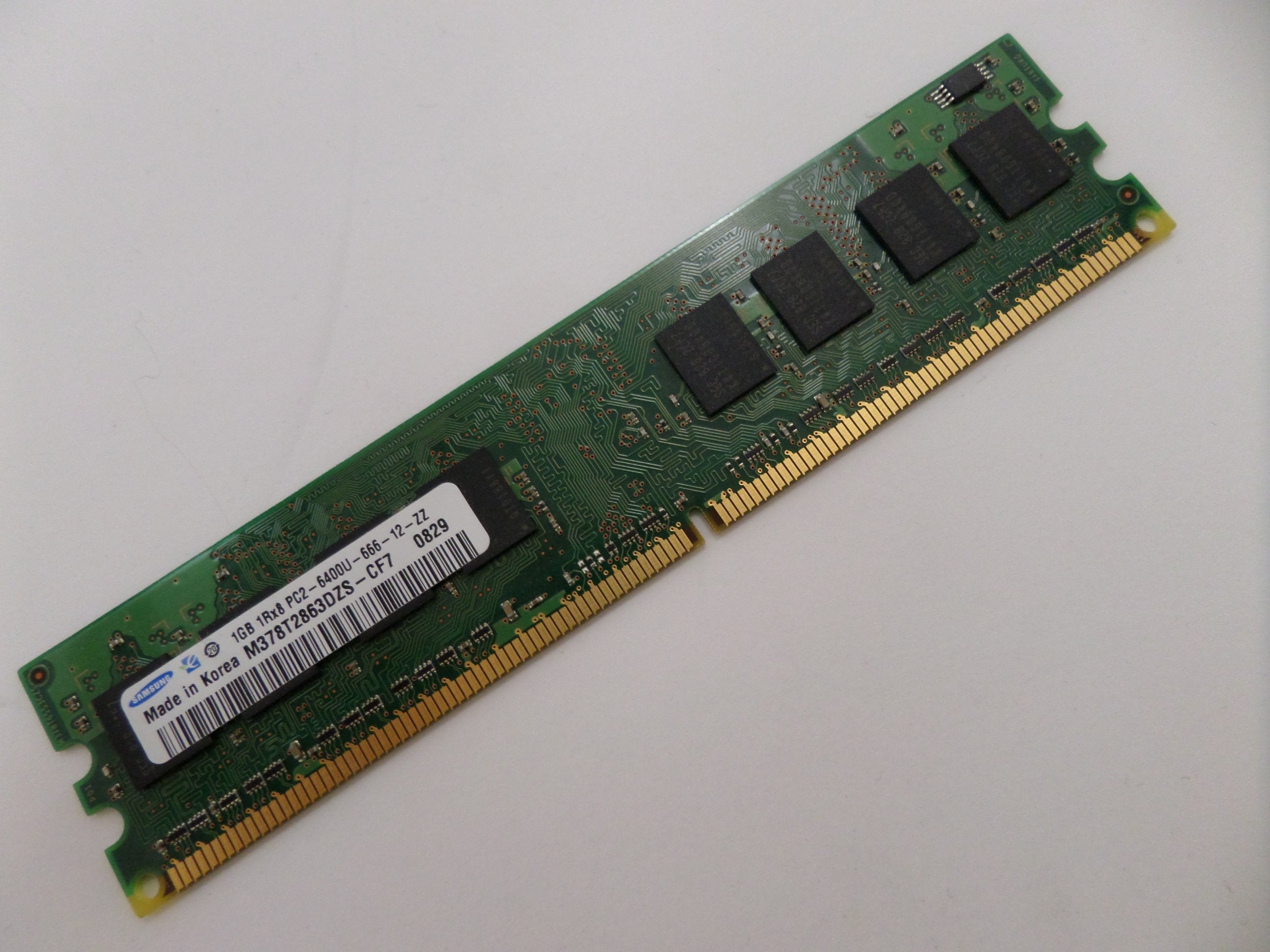 M378T2863DZS-CF7 - Samsung 1GB PC2-6400 CL6 8c 128x8 1Rx8 Unbuffered DIMM Module - Refurbished