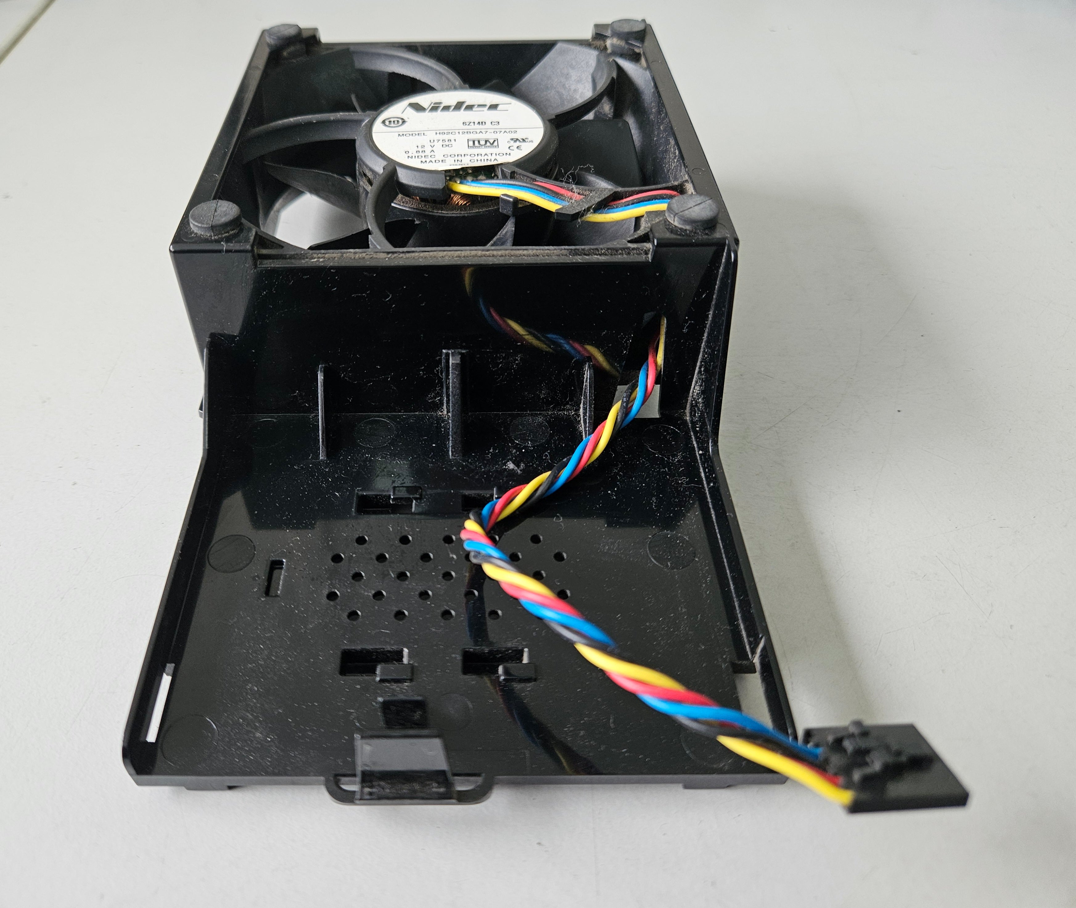 Nidec Dell Optiplex GX280/520/6250 12V Fan Assembly ( Y5299 H92C12BGA7-07A02 0M6792 ) USED