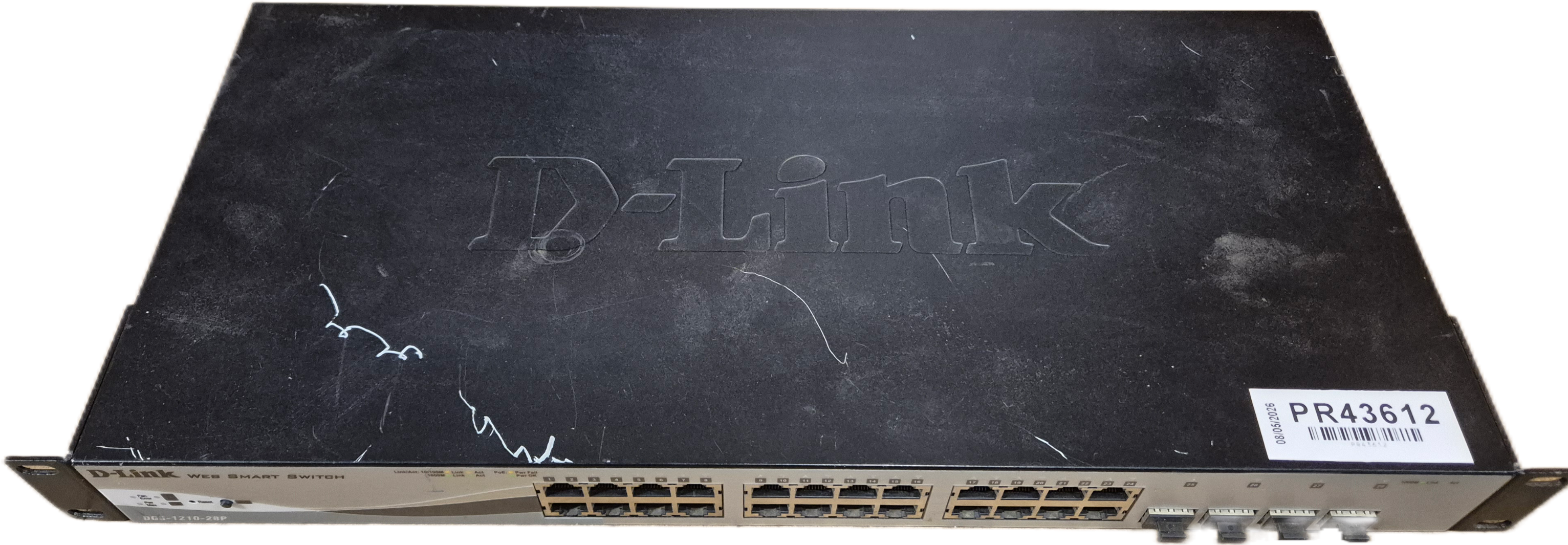 D-Link 28-Port Gigabit Poe Smart Managed Switch with 4 Combo Ports ( DGS-1210-28P ) USED