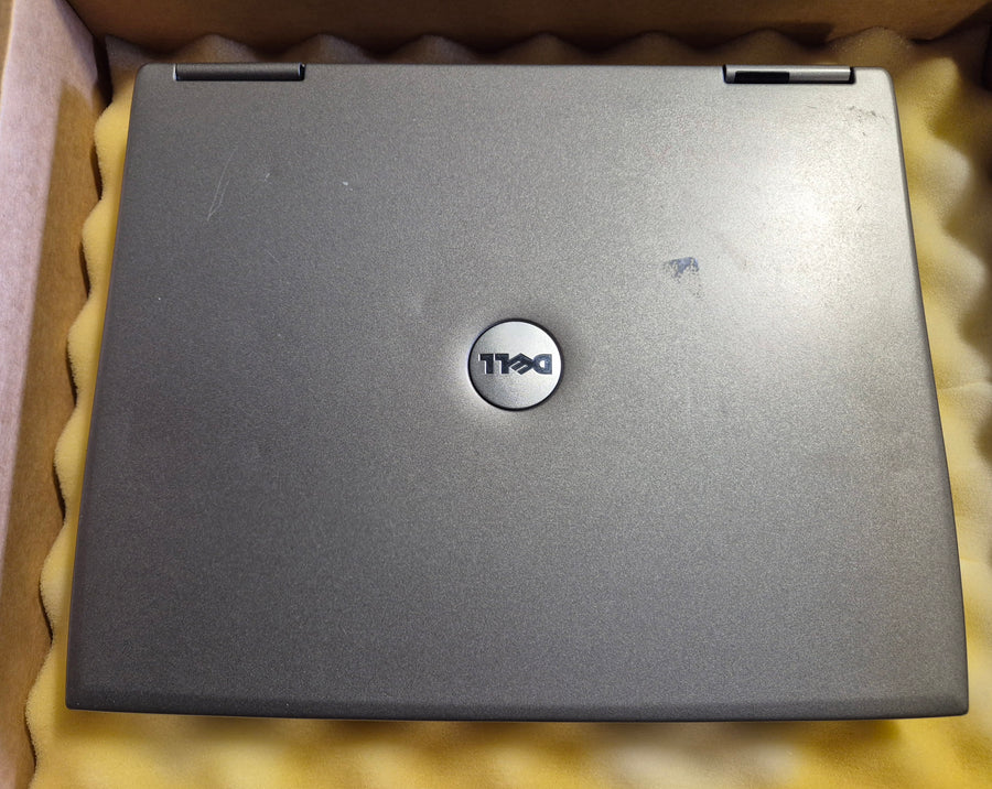 Dell Latitude D600 P4m 1.6GHz 512MB RAM 60GB HDD DVDRW WinXP Pro 14.1" ( 0G5152 ) USED