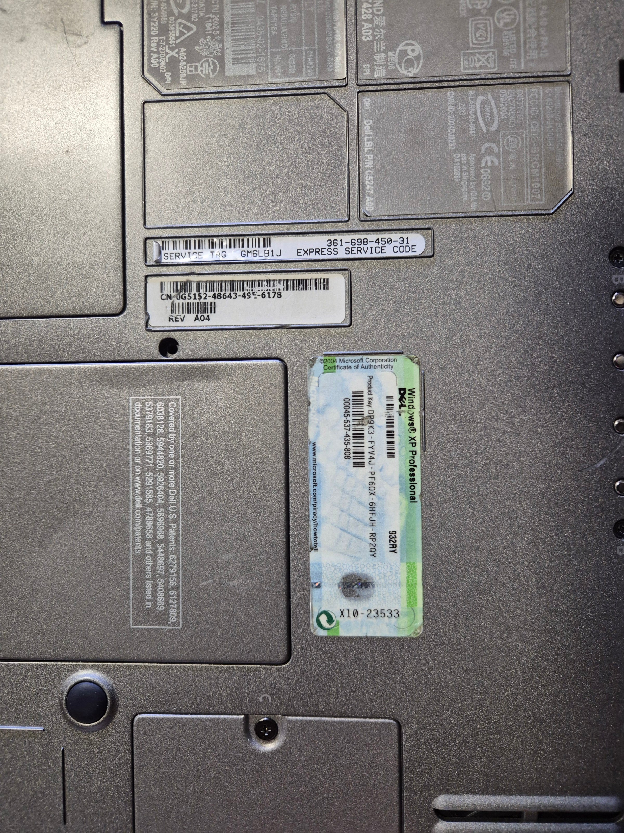 Dell Latitude D600 P4m 1.6GHz 512MB RAM 60GB HDD DVDRW WinXP Pro 14.1" ( 0G5152 ) USED