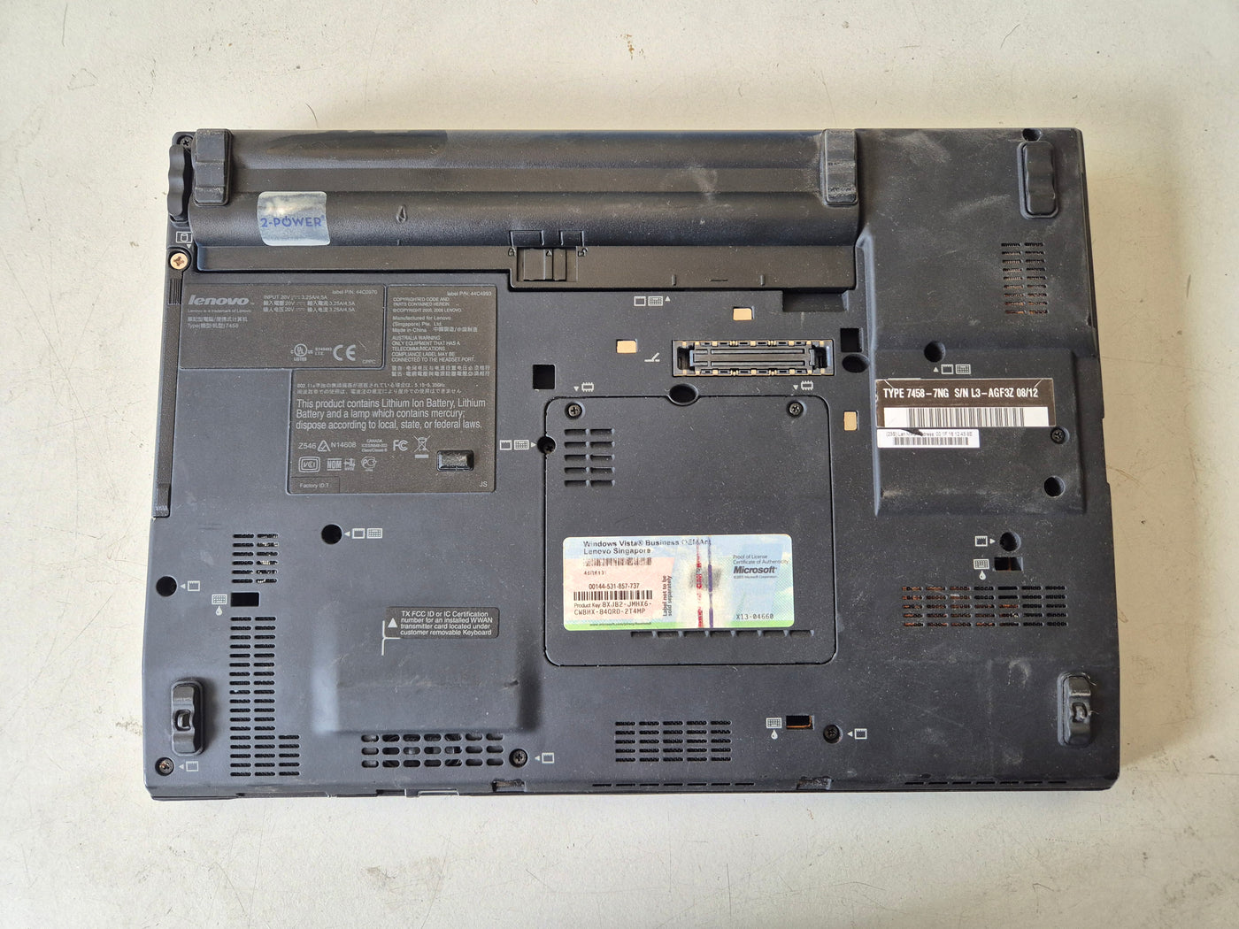 Lenovo Thinkpad X200 NO HDD 4GB RAM Intel Core 2 Duo P8400 2.26GHz NO OS SPR