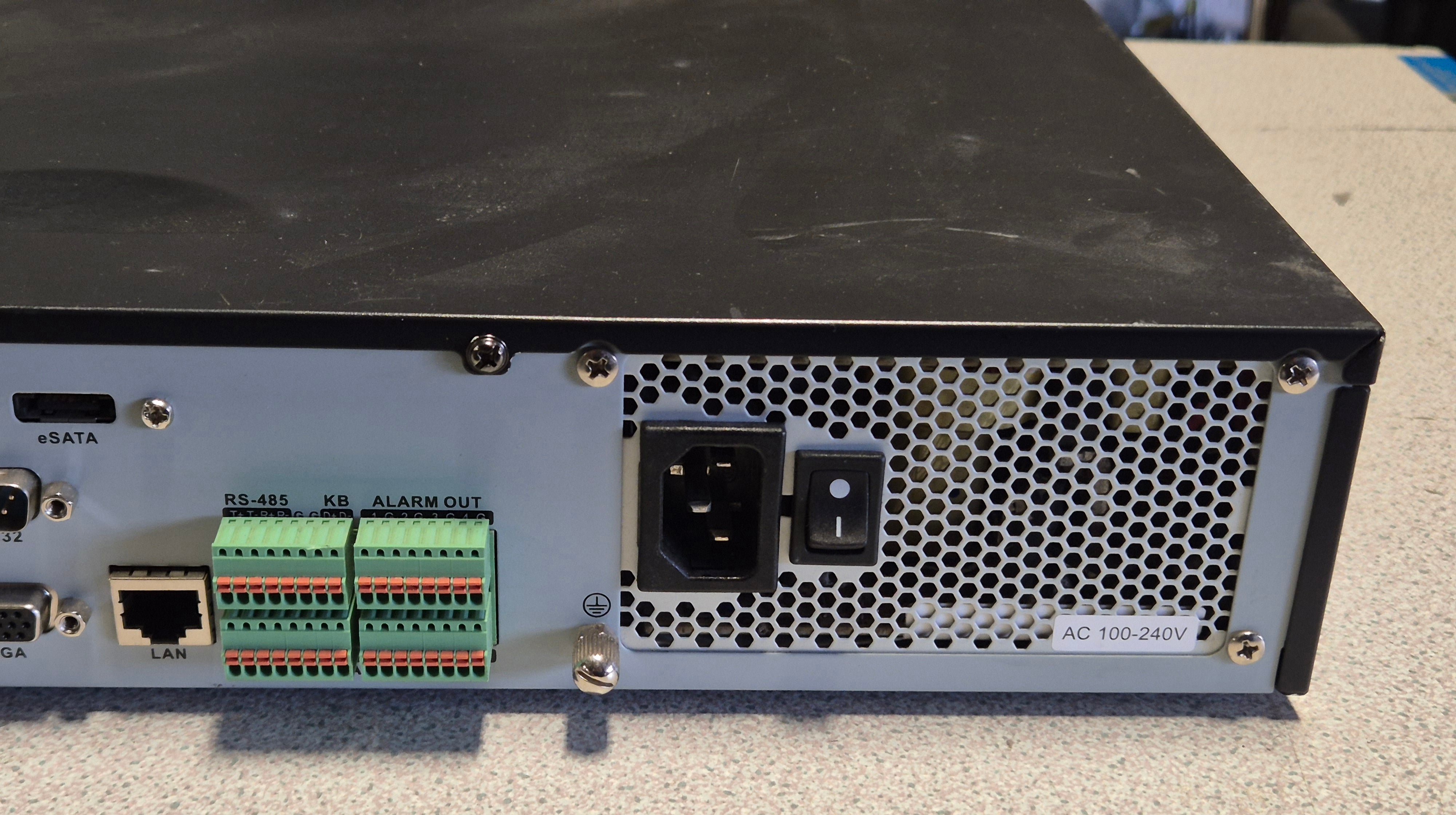 HIKVision 16 Channel Turbo HD DVR - 2x4TB HD - password reset - damaged connector - DVD requires new band ( DS-7316HQHI-SH ) USED