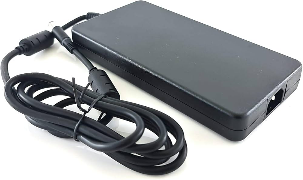 Flextronics Dell 240W 19.5V 12.3A AC Adapter ( 0FHMD4 GA240PE1-00 ) REF