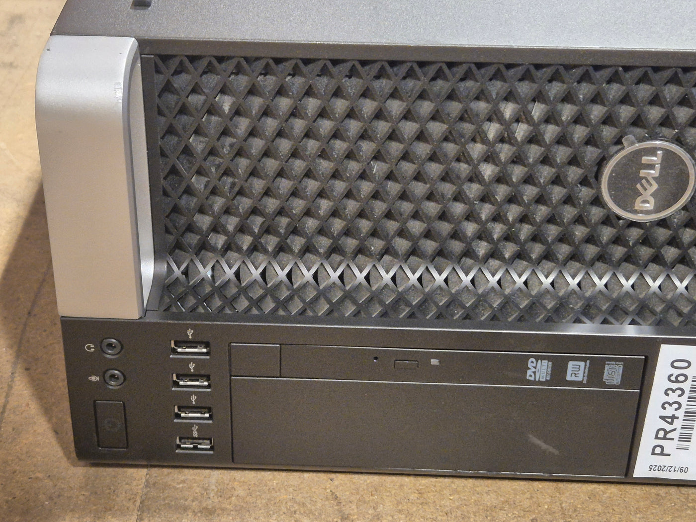 Dell Precision T5600 DVD 16GB RAM Dual Xeon E5-2687W 3.1GHz NO HDD NO OS ( D01T ) USED