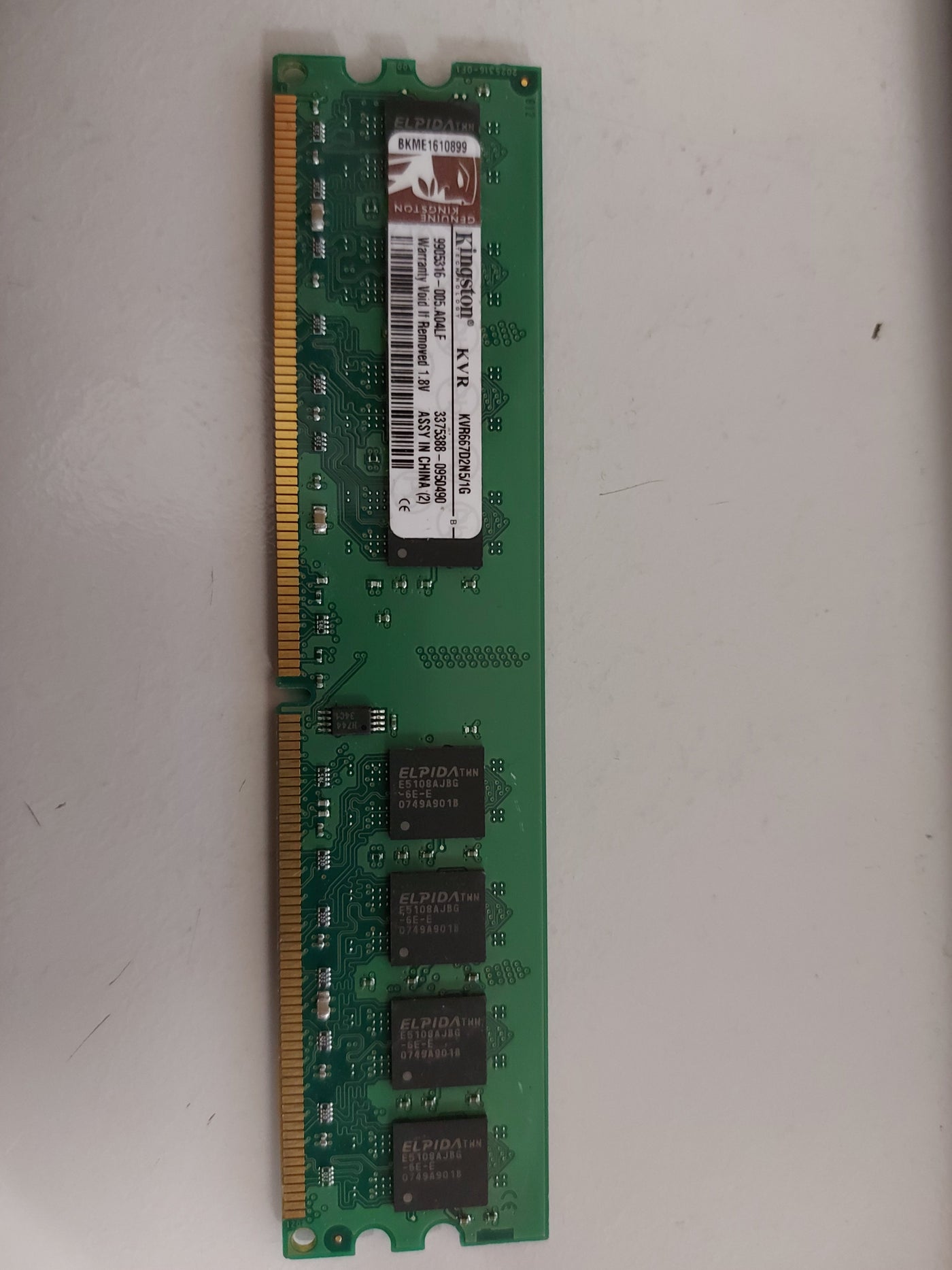 Kingston 1GB DDR2 667Mhz Non ECC Memory RAM DIMM KVR667D2N5/1G 9905316-005