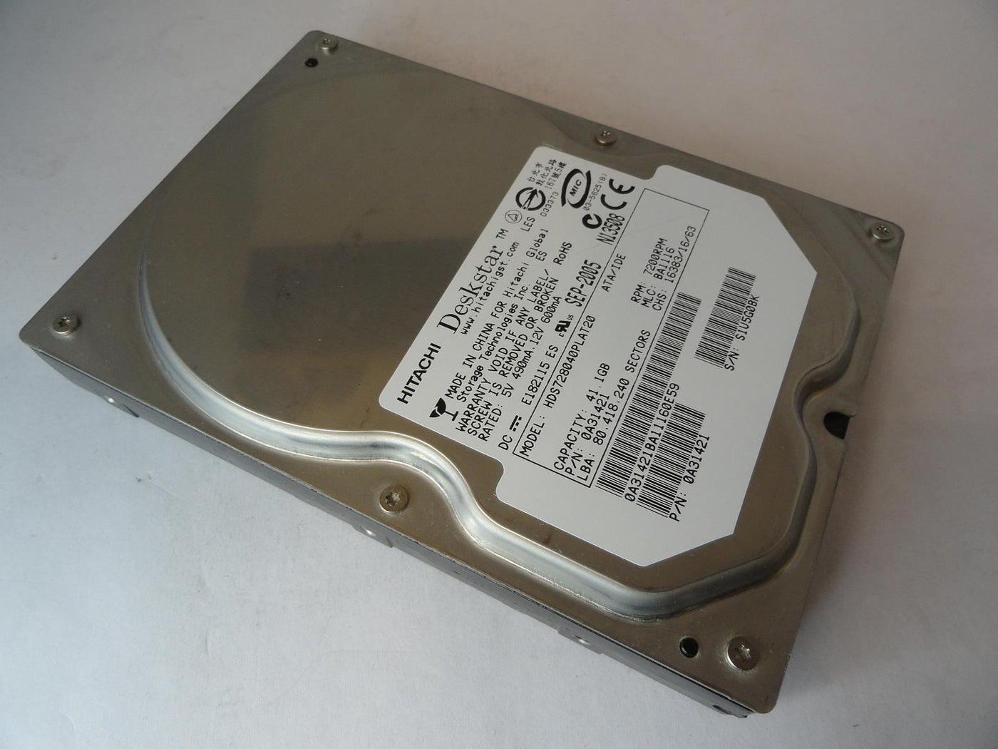 0A31421 - Hitachi 40GB IDE 7200rpm 3.5in HDD - USED