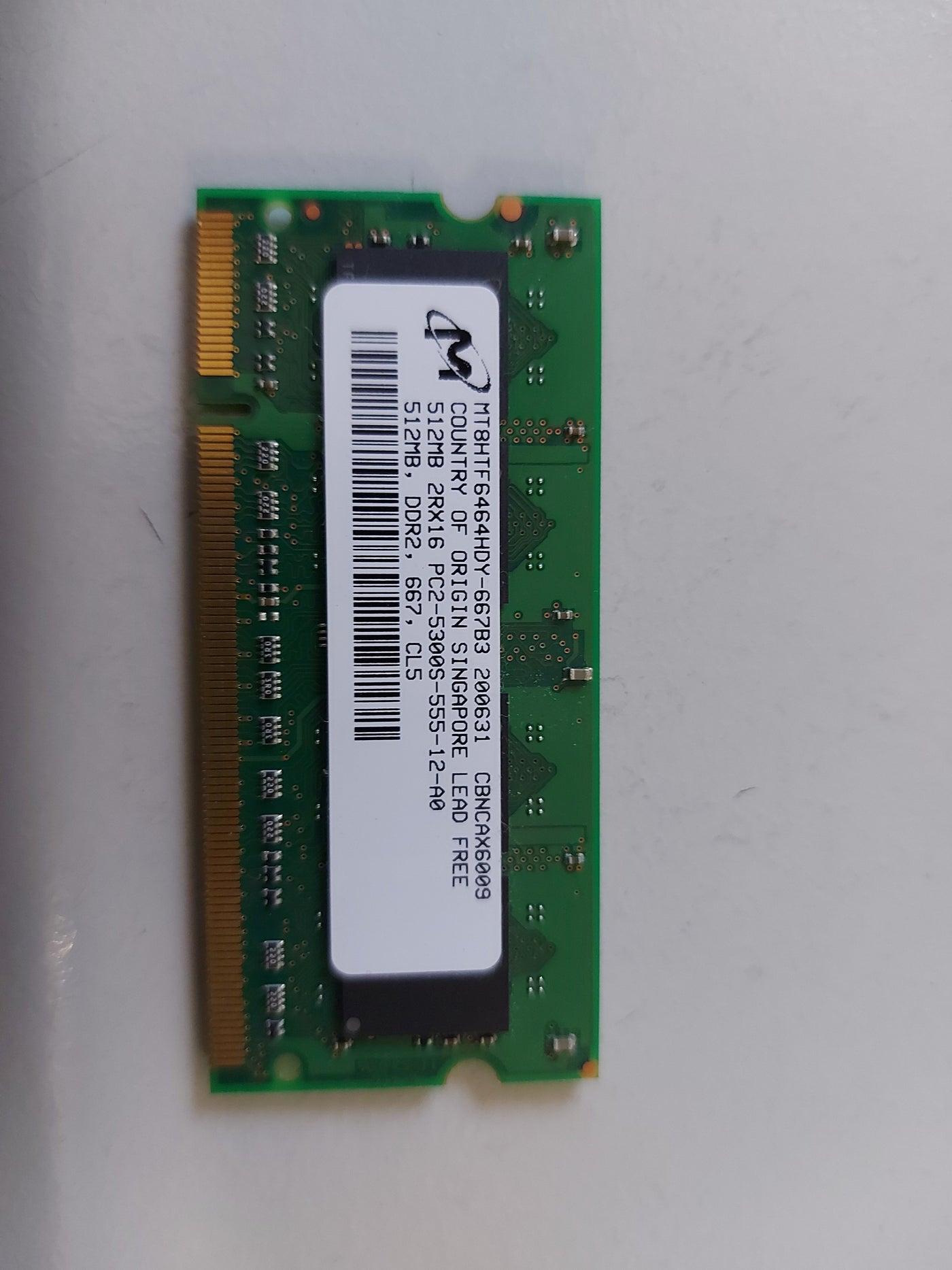 Micron 512MB PC2-5300 DDR2 667MHz CL5  SODIMM Memory Module MT8HTF6464HDY-667B3
