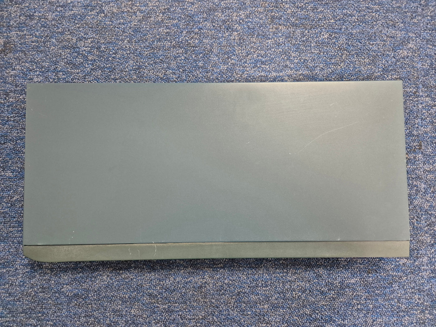 Cisco Catalyst 1900 Series 24-Port Switch 10BaseT + 100BaseTX ( WS-C1924-A ) USED