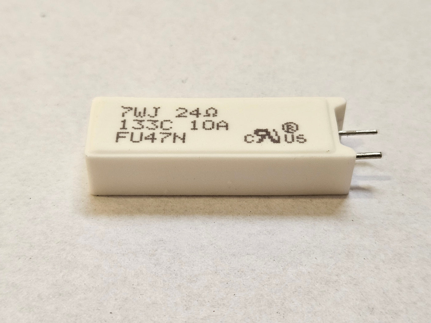 Futaba ceramic core wire wound thermal fuse - Built in resistance 24R 5% ( RFT07 240HM RFT07J24R0T133NH ) NEW