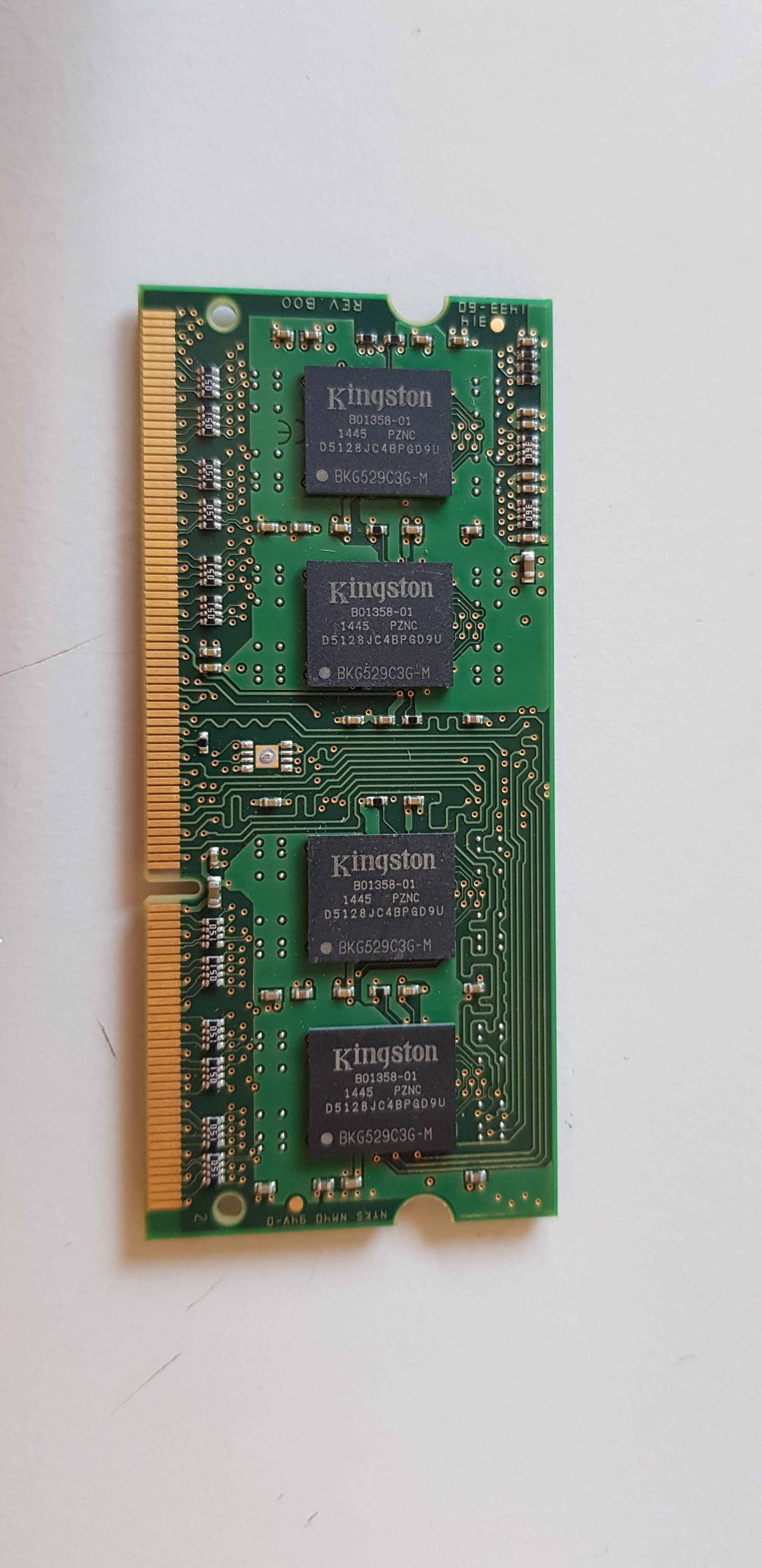 Kingston 4GB 1333 MHz DDR3 Non-ECC CL9 204-Pin SO-DIMM Value RAM Memory (KVR13S9S8/4  99U5469-046.A00LF)