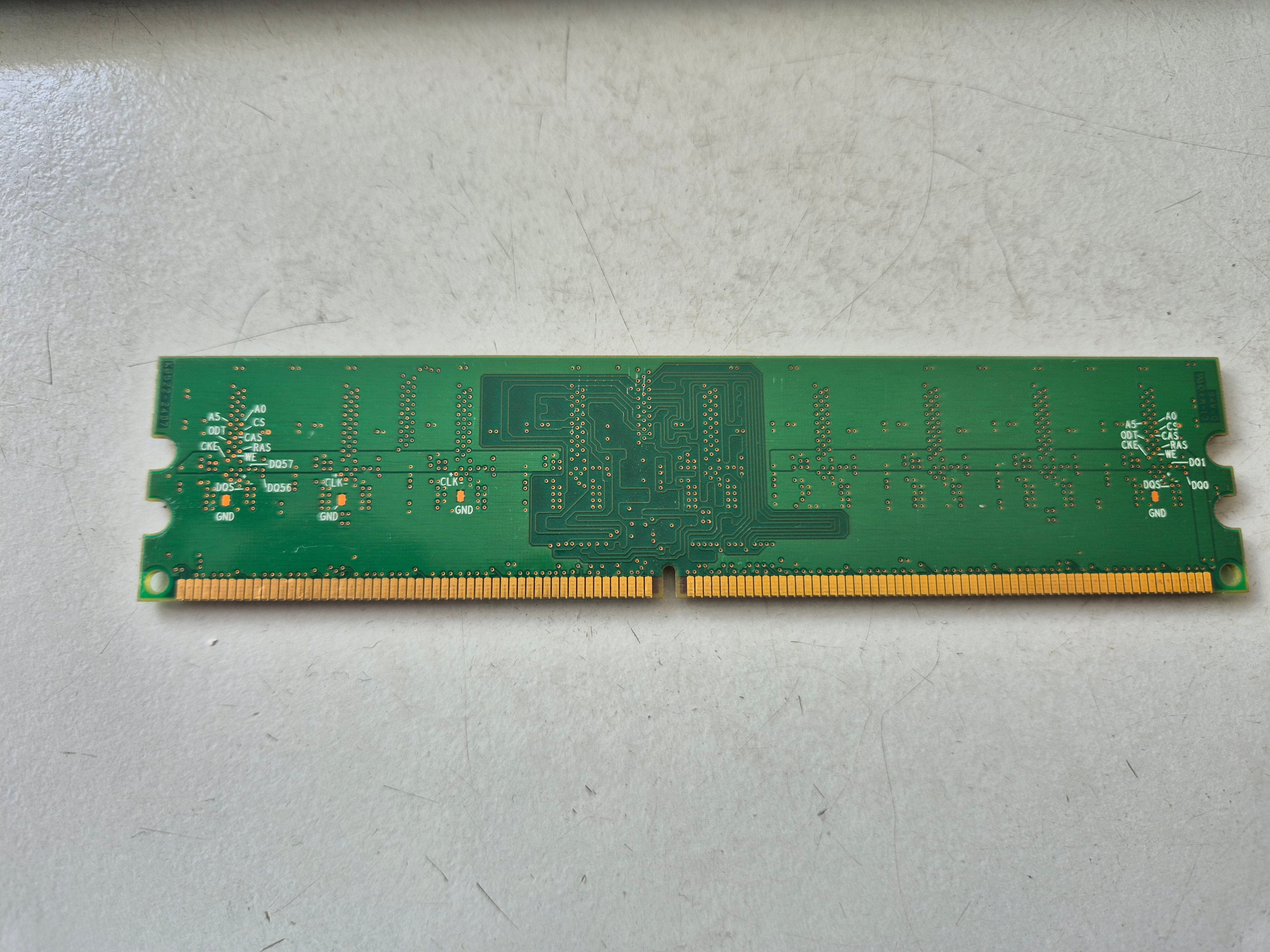 Infineon HP 512MB PC2-4200 DDR2-533MHz ECC Unbuffered CL4 240-Pin DIMM ( HYS72T64000HU-3.7.A 384375-051 ) REF