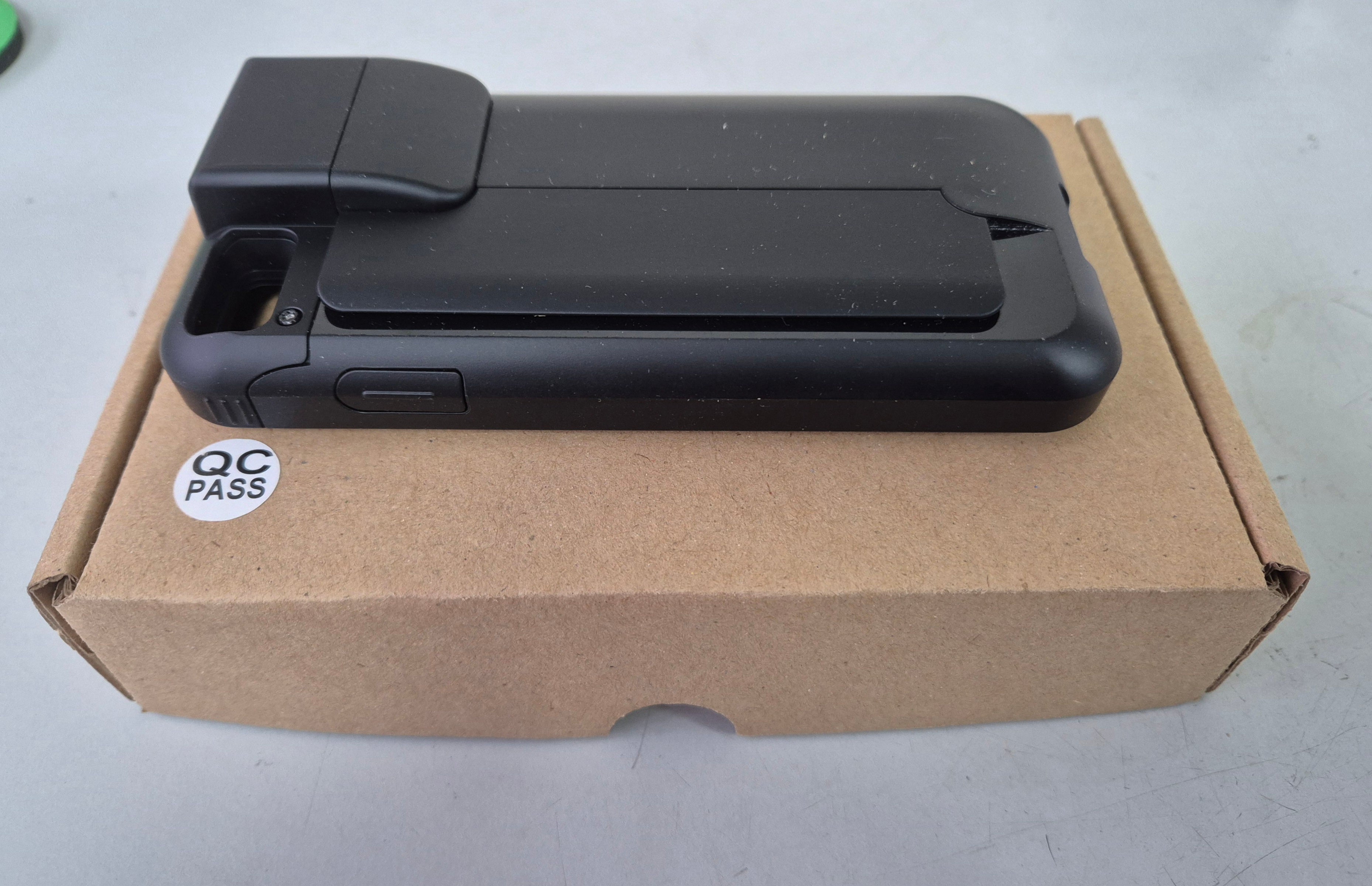 Infinite Linea Pro 5 iPod Touch 5th/6th/7th Gen 2D Barcode Scanner with cable ( LP5-N2D-POD5 ) REF