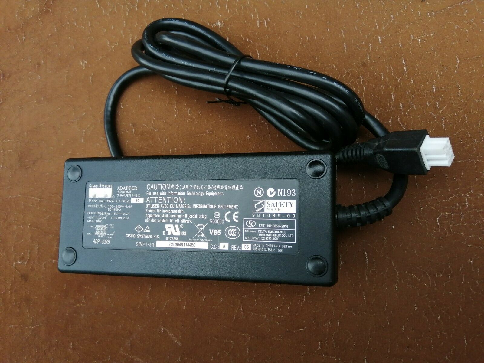 Cisco Systems Power Adapter for 1700 Series ( 34-0874-01 ADP-30RB USED)