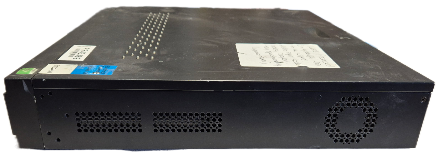 HIKVision 16 Channel Turbo HD DVR - 2x4TB HD - password reset - damaged connector - DVD requires new band ( DS-7316HQHI-SH ) USED