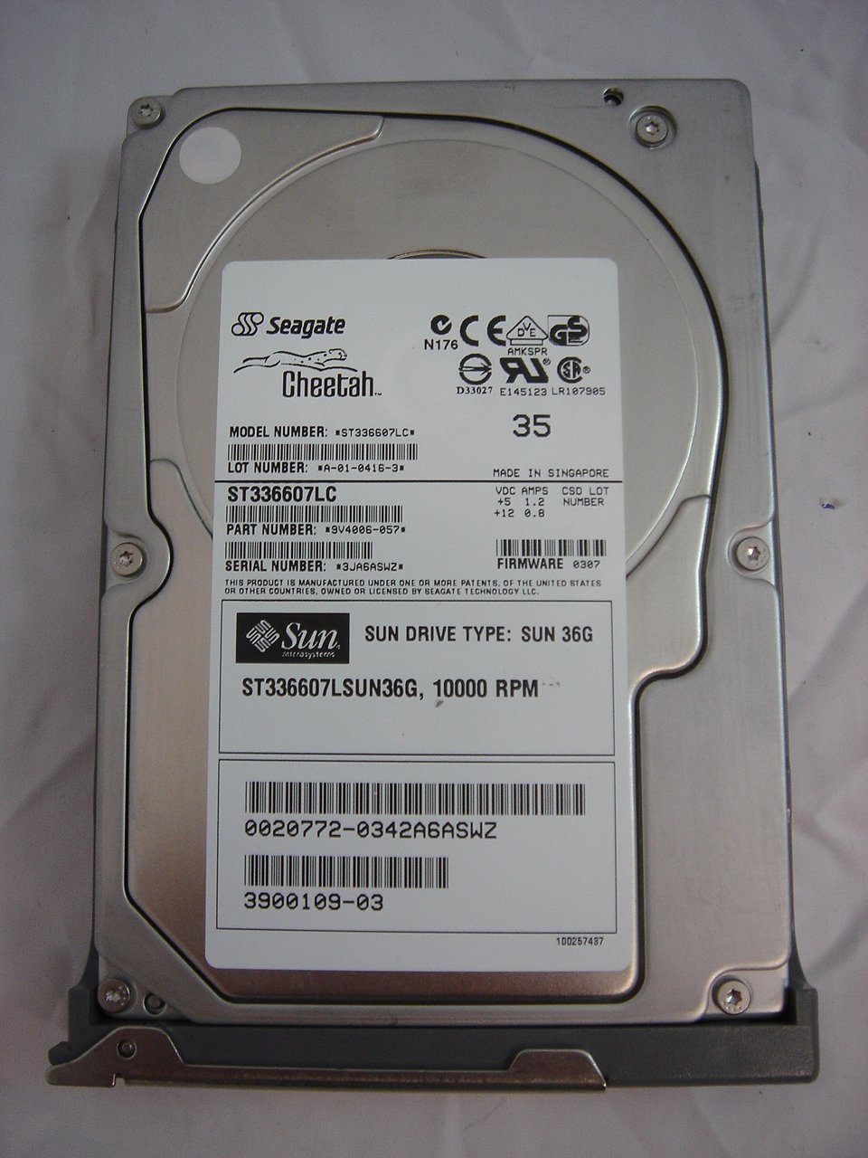 PR15878_9V4006-060_Seagate Sun 36GB SCSI 80 Pin 10Krpm 3.5in HDD - Image2