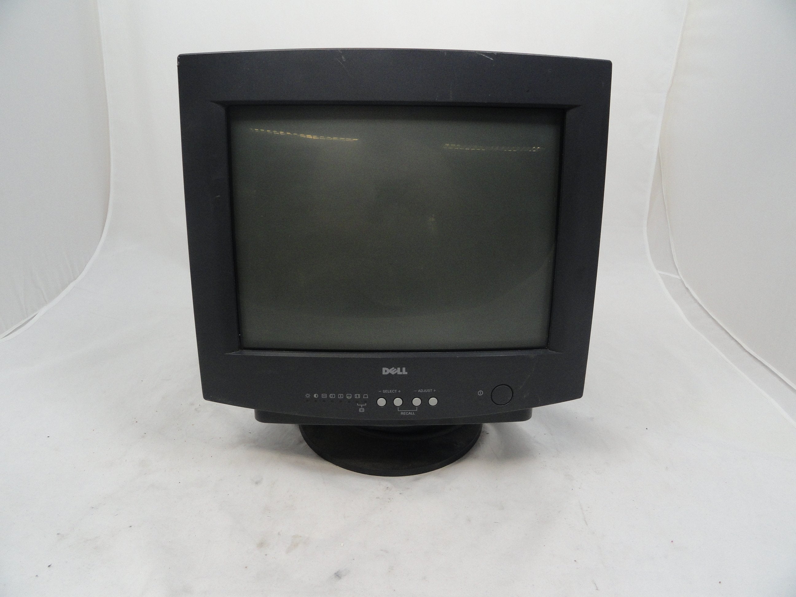 PR02264_E551_Dell 15" CRT Monitor - Black - 1024x768 - 60Hz - 0 - Image2