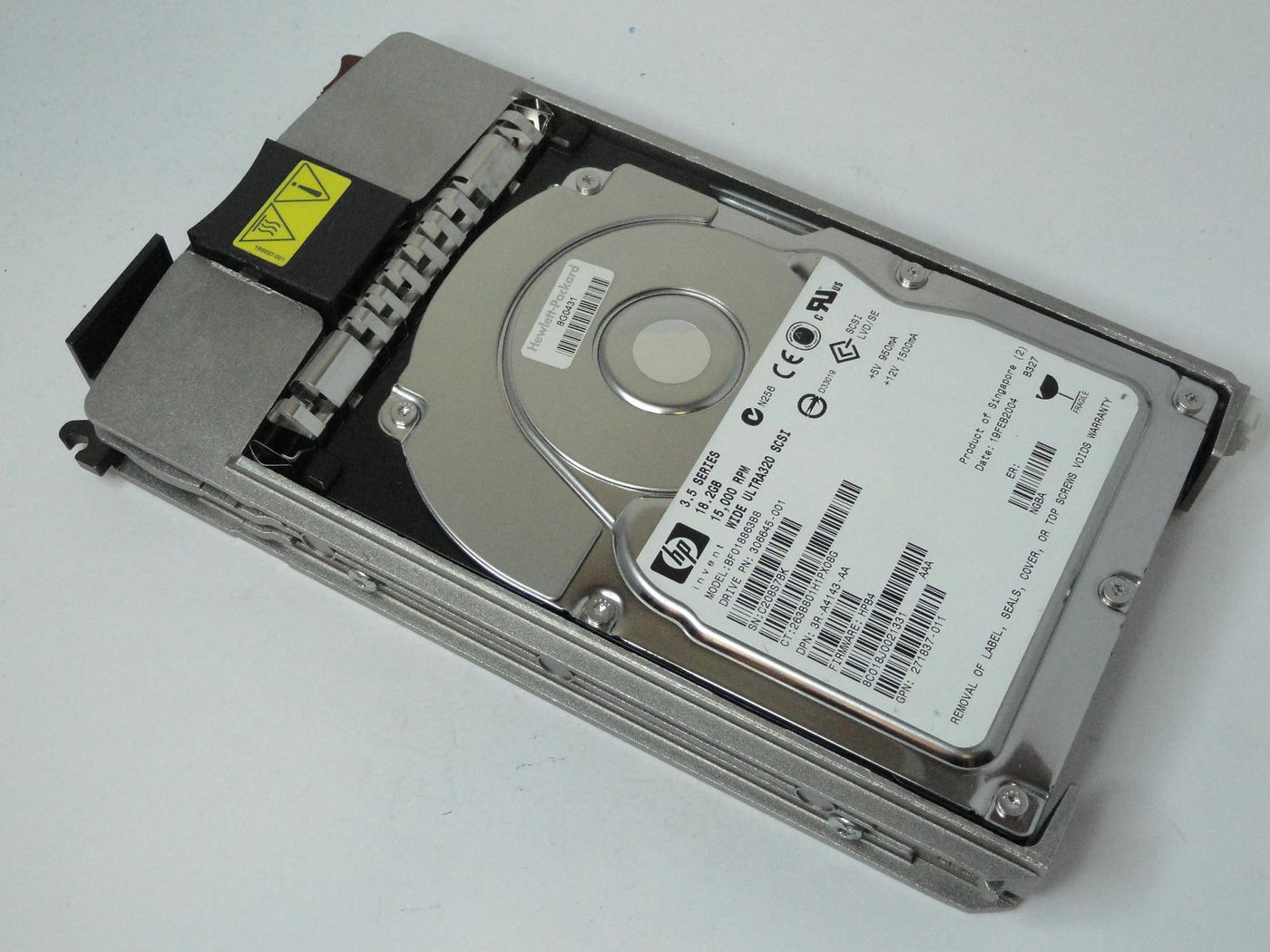 PR21399_8C018J0_Maxtor HP 18Gb SCSI 80 Pin 15Krpm 3.5in HDD - Image4